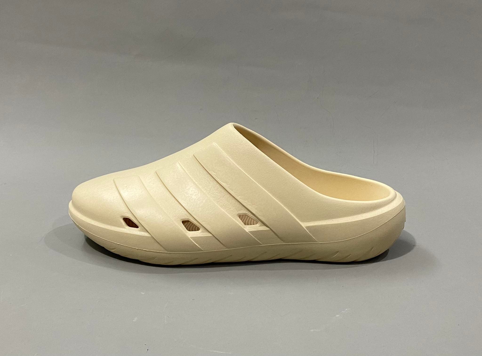 Dép Sục Đúc Nguyên Khối Adidas 'Begie' - AD12-022