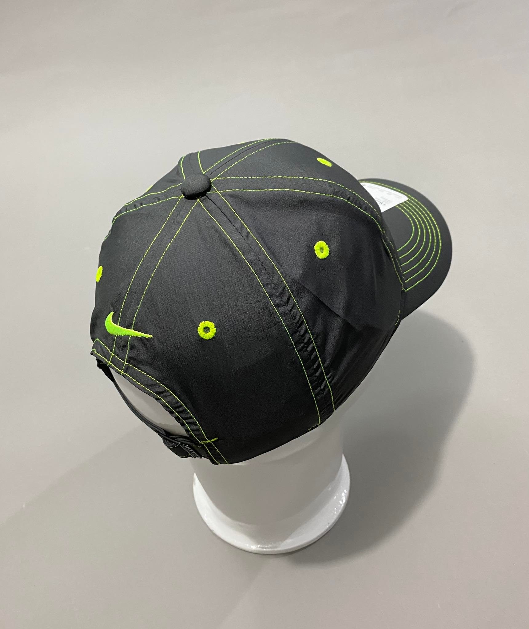 Mũ nón lưỡi trai Nike Golf Stitch Swoosh 'Grey/Green'