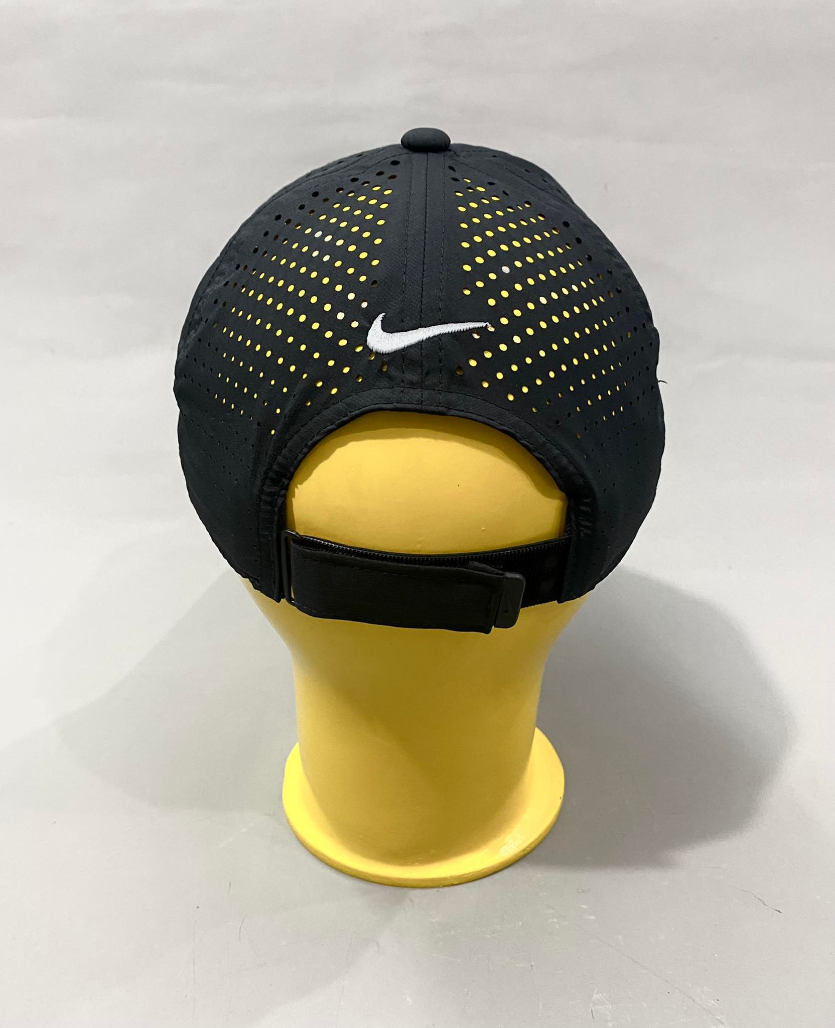 Mũ nón lưỡi trai unisex Nike Đen - 856831-010