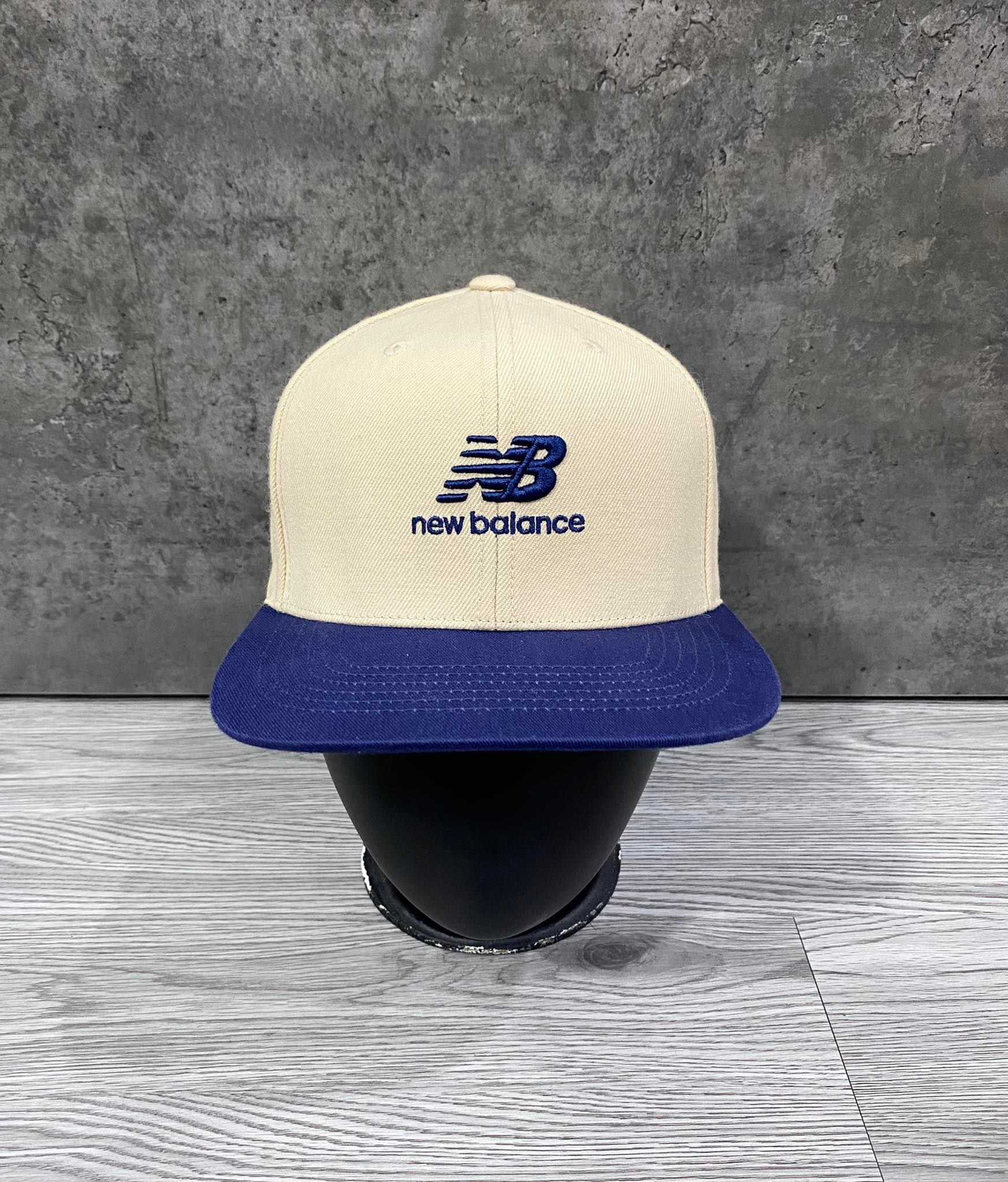 Mũ nón Snapback New Balance Đứng Form Màu Begie - GD661021