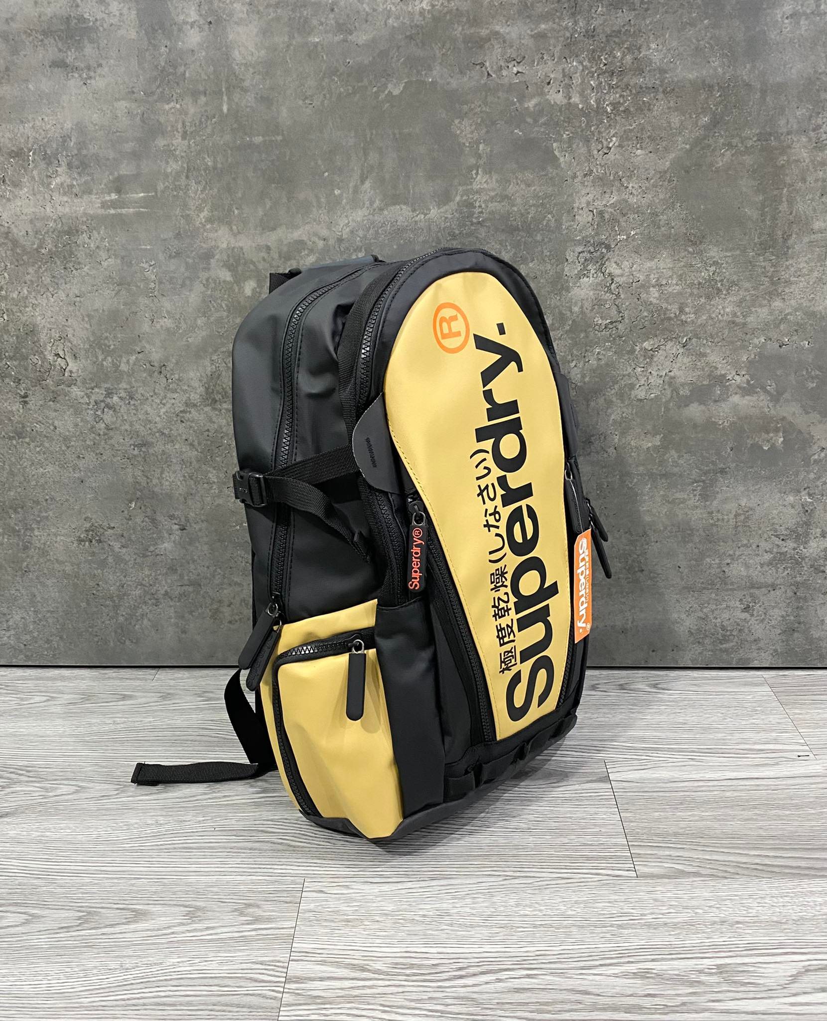 Balo Nam Nữ Superdry Only Tarp Backpack 'Black/Yellow' - BLS-06