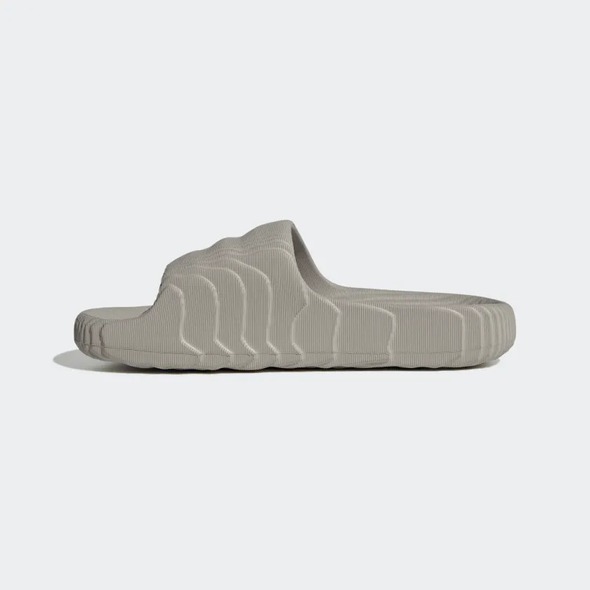 Dép Quai Ngang Nam Adidas Adilette 22 HQ4670 Quyetsneaker