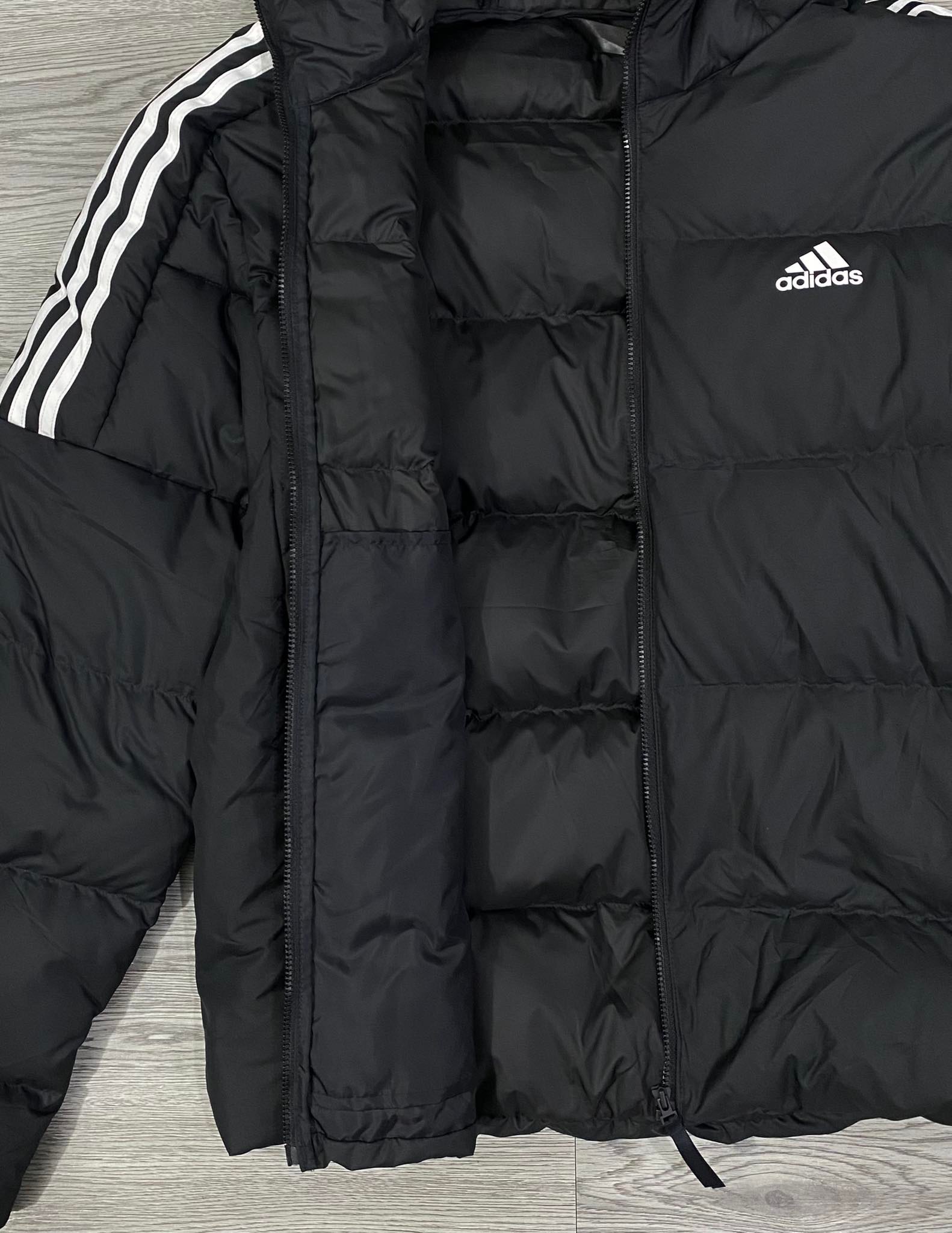 ÁO KHOÁC CHÍNH HÃNG - ADIDAS ESSENTIALS MIDWEIGHT DOWN HOODED JACKET  BLACK - GT9141