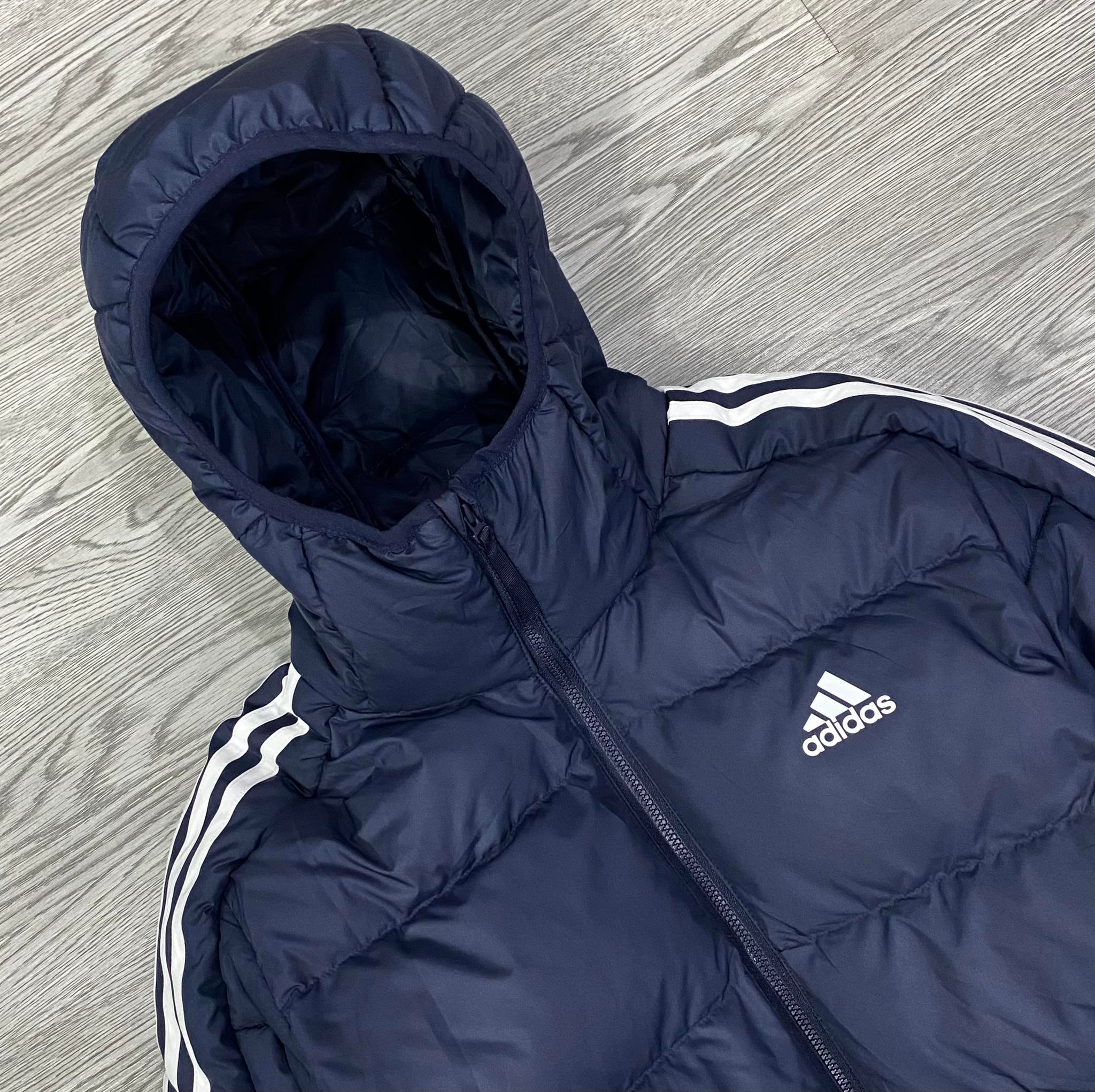 ÁO KHOÁC CHÍNH HÃNG - ADIDAS ESSENTIALS MIDWEIGHT DOWN HOODED JACKET NAVY - GT9133