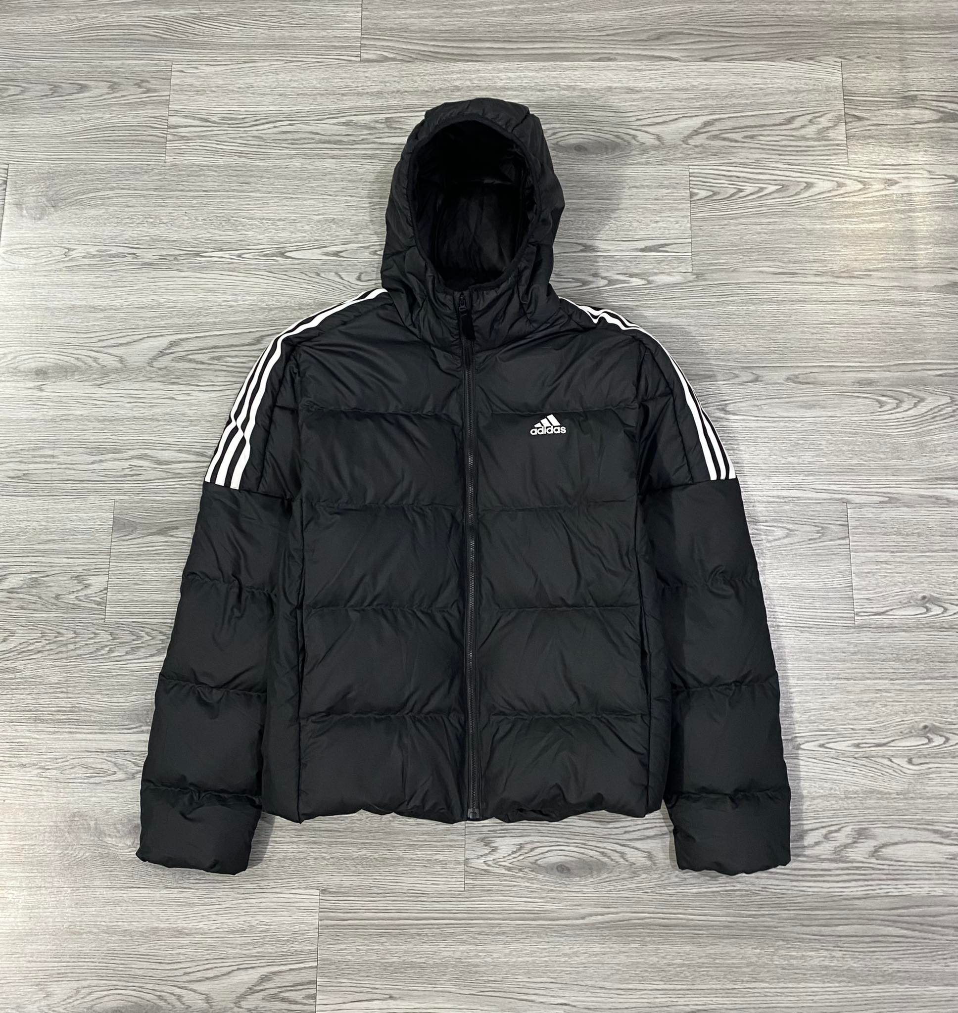 ÁO KHOÁC CHÍNH HÃNG - ADIDAS ESSENTIALS MIDWEIGHT DOWN HOODED JACKET  BLACK - GT9141