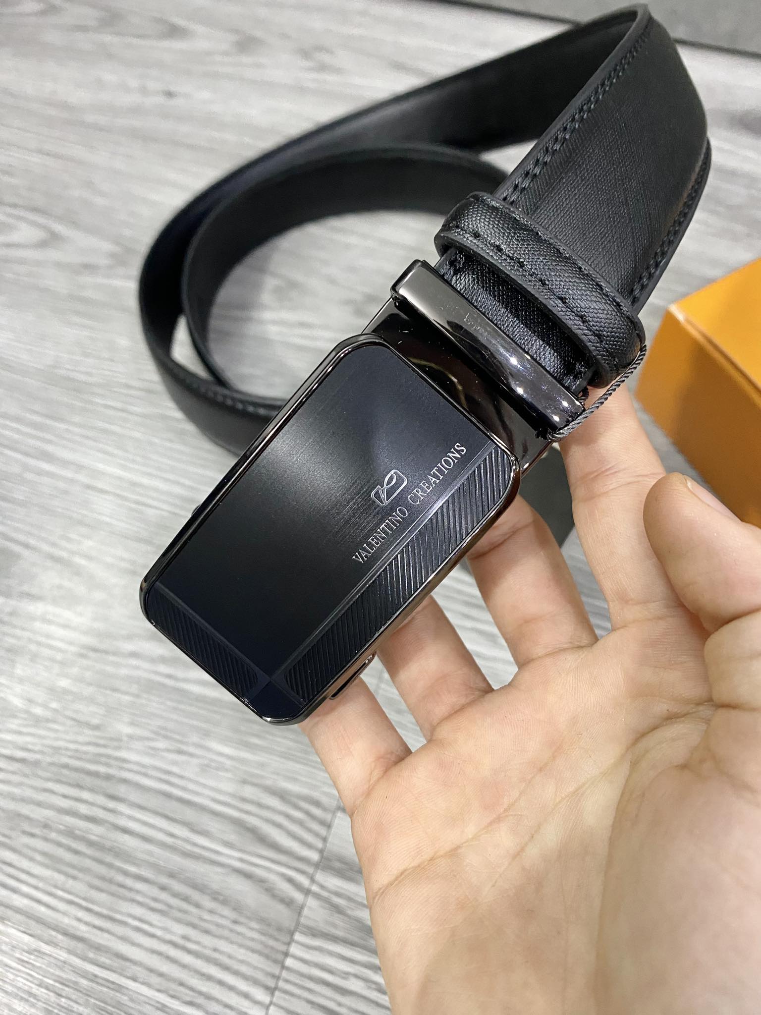 Phụ Kiện Chính Hãng - Thắt Lưng Valentino Creations LPS Traveller 'Black' - VCAB1022 - 1490037