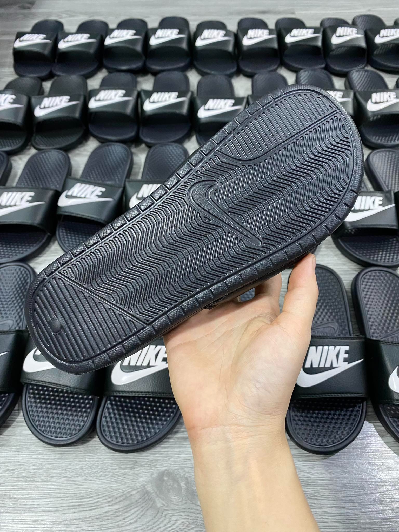 Dép Chính Hãng - Nike Benassi Slide ''Black'' - 343880-090
