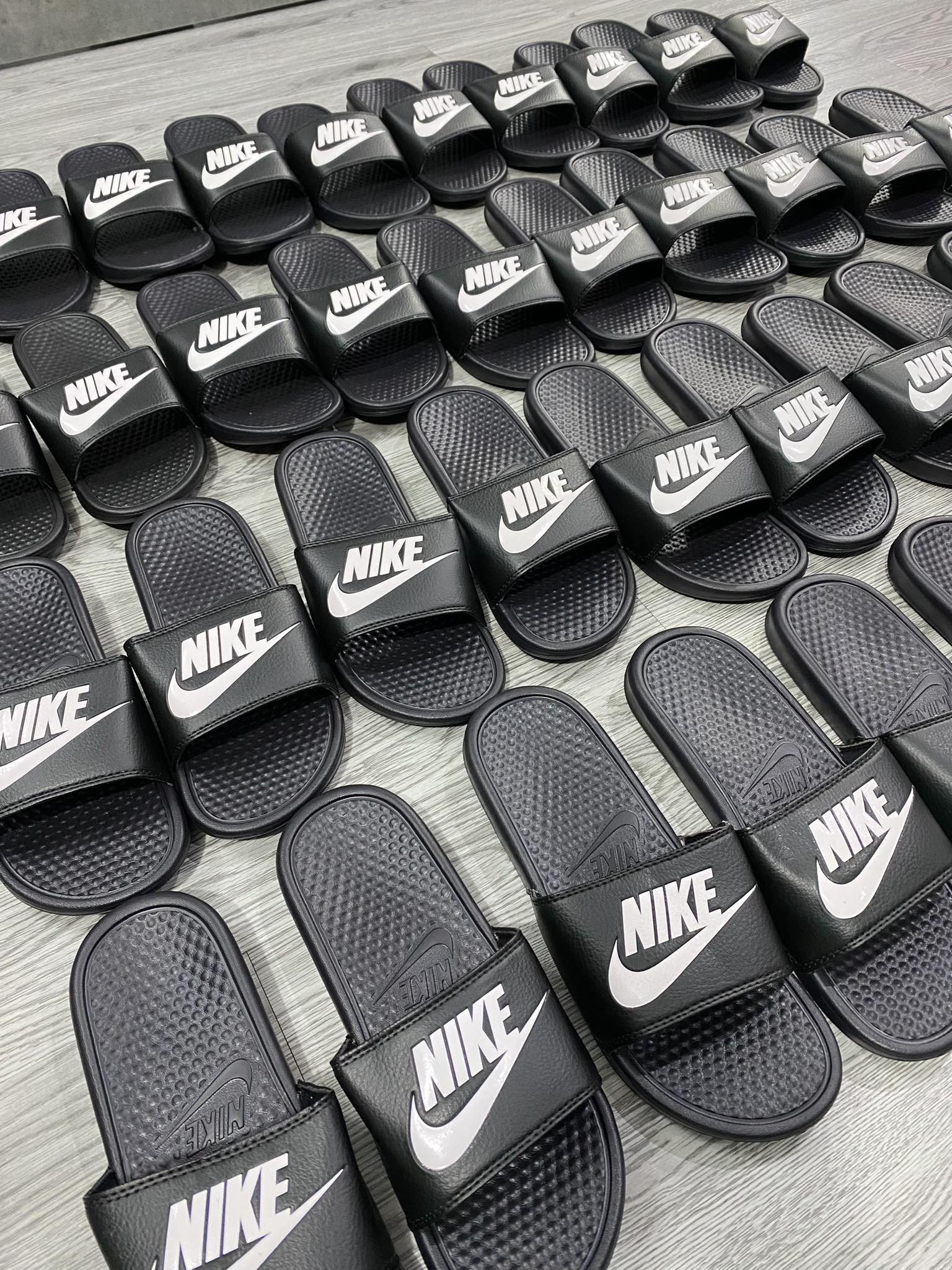 Dép Chính Hãng - Nike Benassi Slide ''Black'' - 343880-090