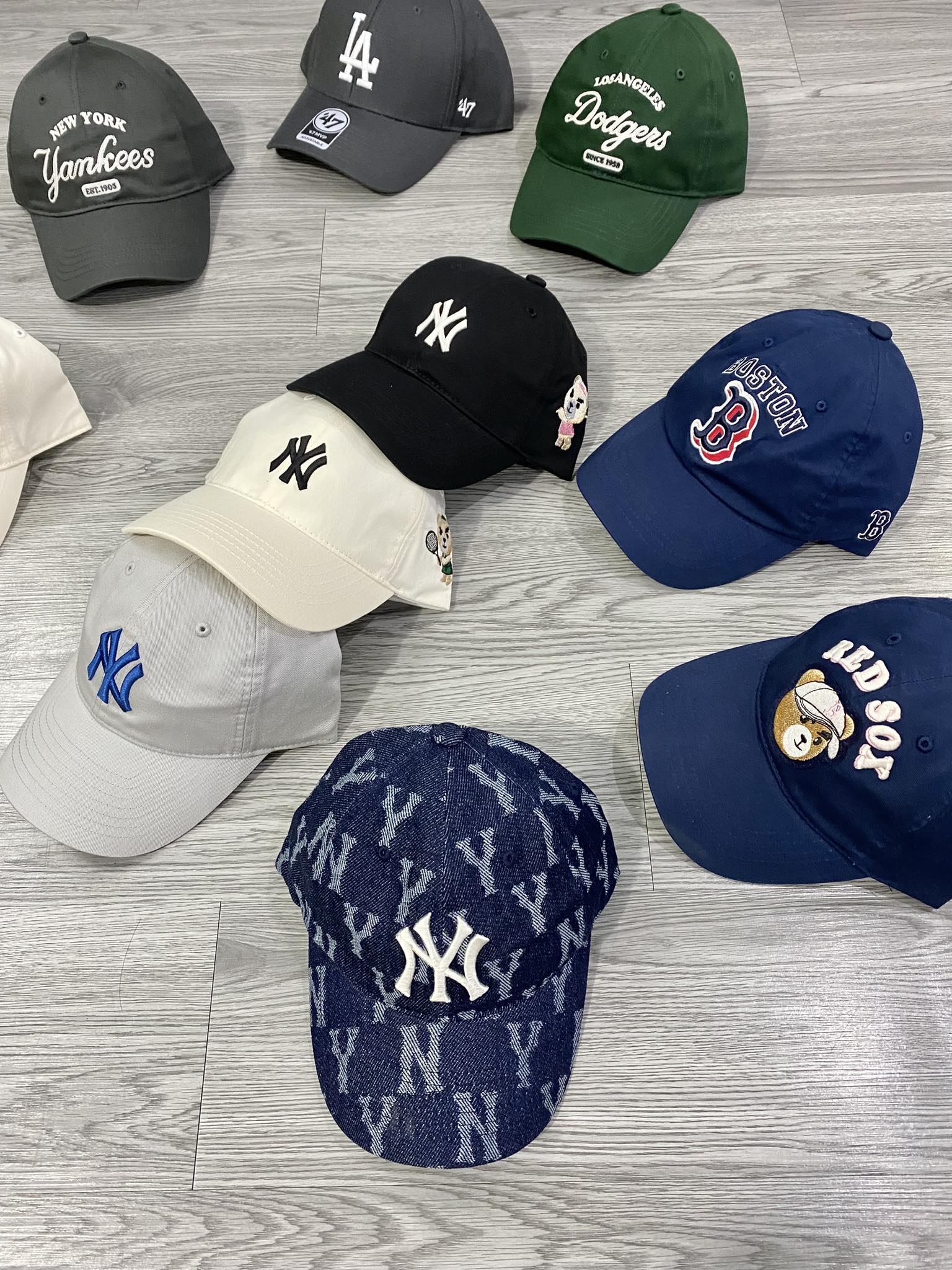 Phụ Kiện Chính Hãng - Mũ Lưỡi Trai MLB  New York Bear 