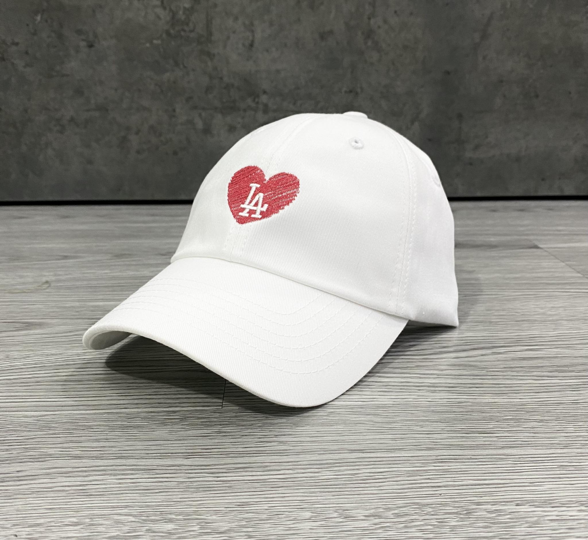 Phụ Kiện Chính Hãng - Mũ Lưỡi Trai MLB Heart Logo LA 'White' - 32CPUB111-07L