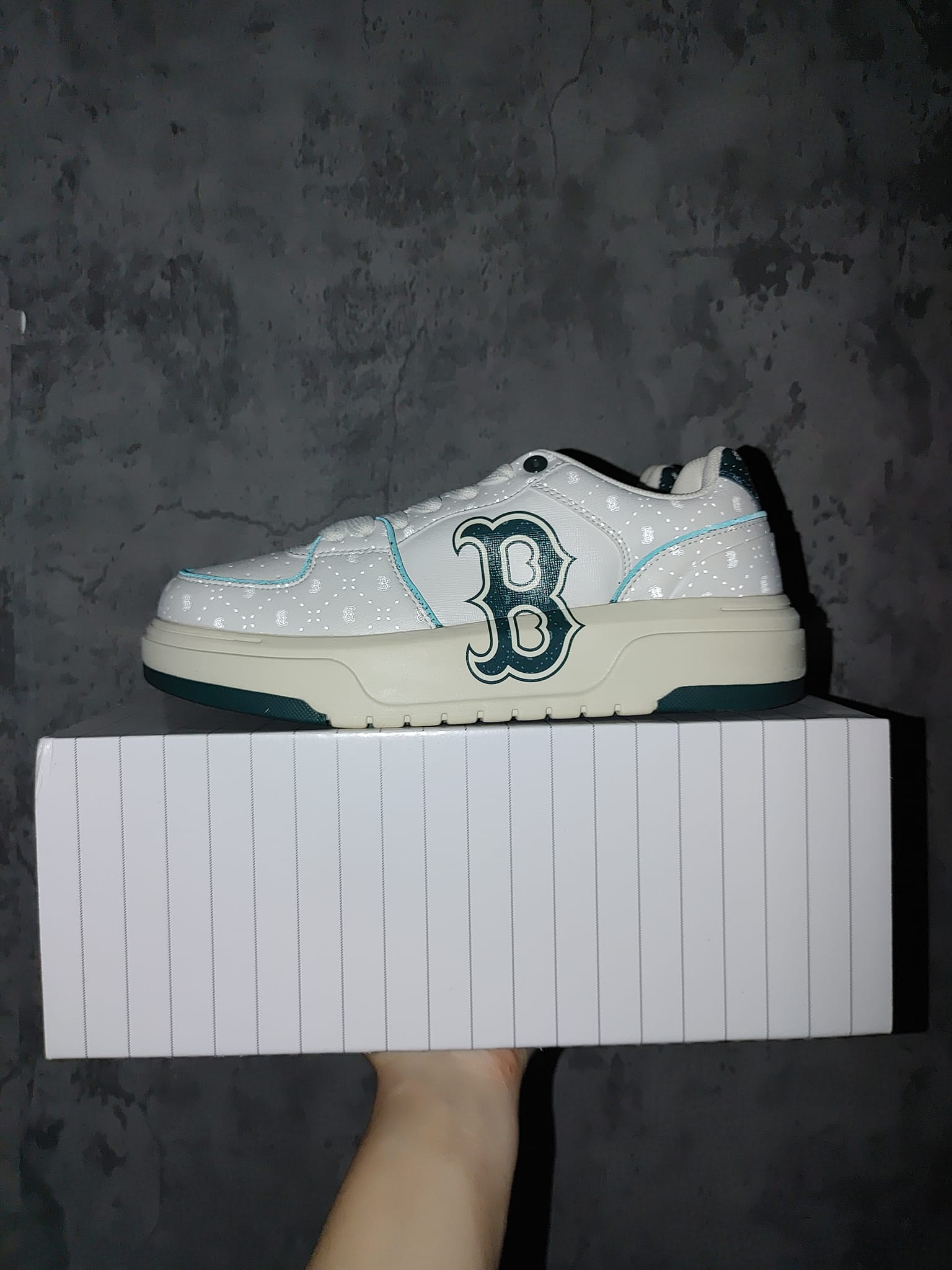 Giày Casual Chính Hãng - MLB Chunky Diamond Monogram Boston 'White/Green' - 3ASXCB03N-43GND