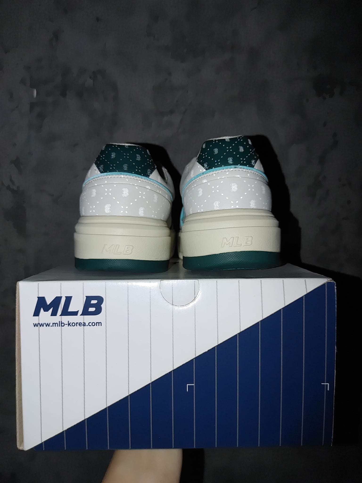 Giày Casual Chính Hãng - MLB Chunky Diamond Monogram Boston 'White/Green' - 3ASXCB03N-43GND