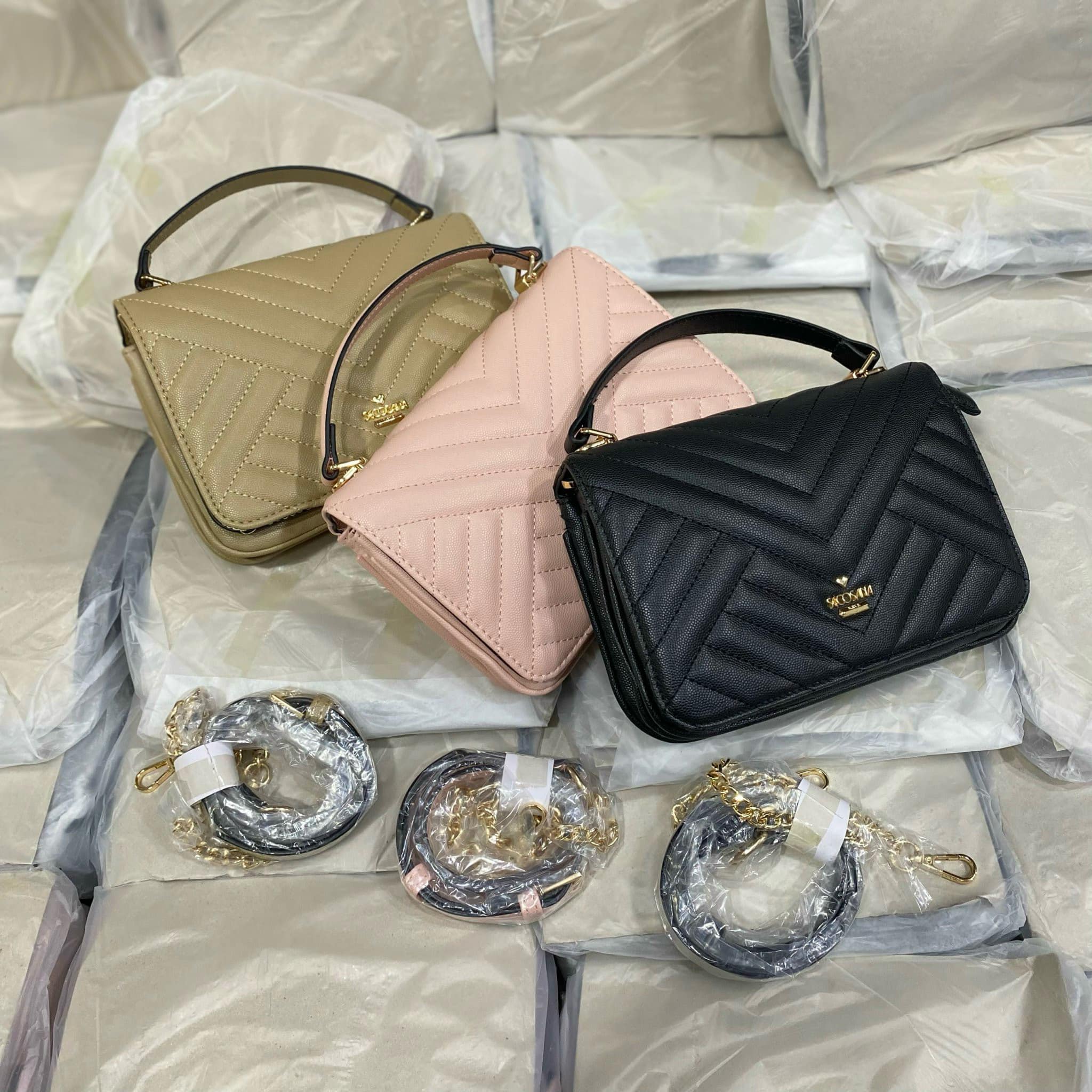 PHỤ KIỆN CHÍNH HÃNG - Túi Nữ SECOSANA x AG Zara Quilted Satchel Bag - SKC-21400-Black