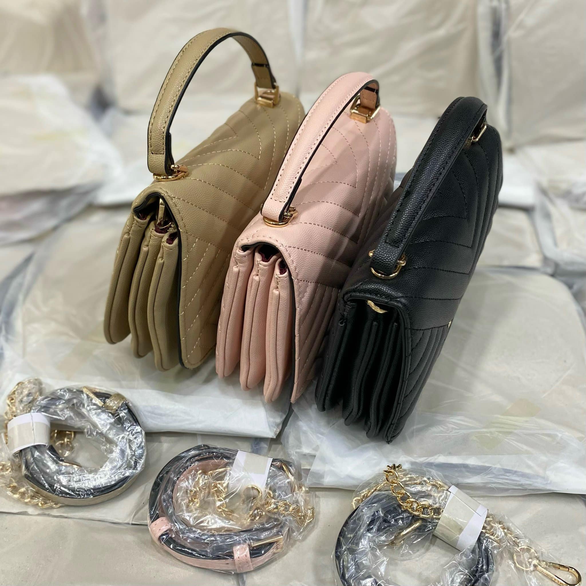 PHỤ KIỆN CHÍNH HÃNG - Túi Nữ SECOSANA x AG Zara Quilted Satchel Bag - SKC-21400-Black