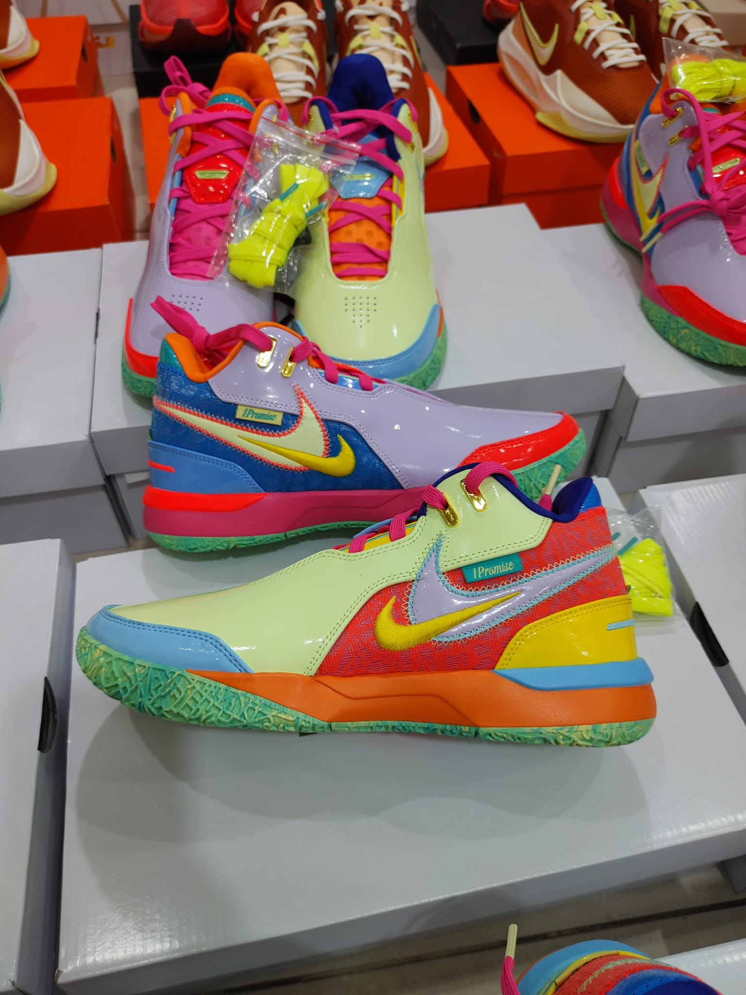 GIÀY BÓNG RỔ CHÍNH HÃNG - Nike Zoom LeBron NXXT Gen Ampd Mid Multi-Color - FZ7885-500