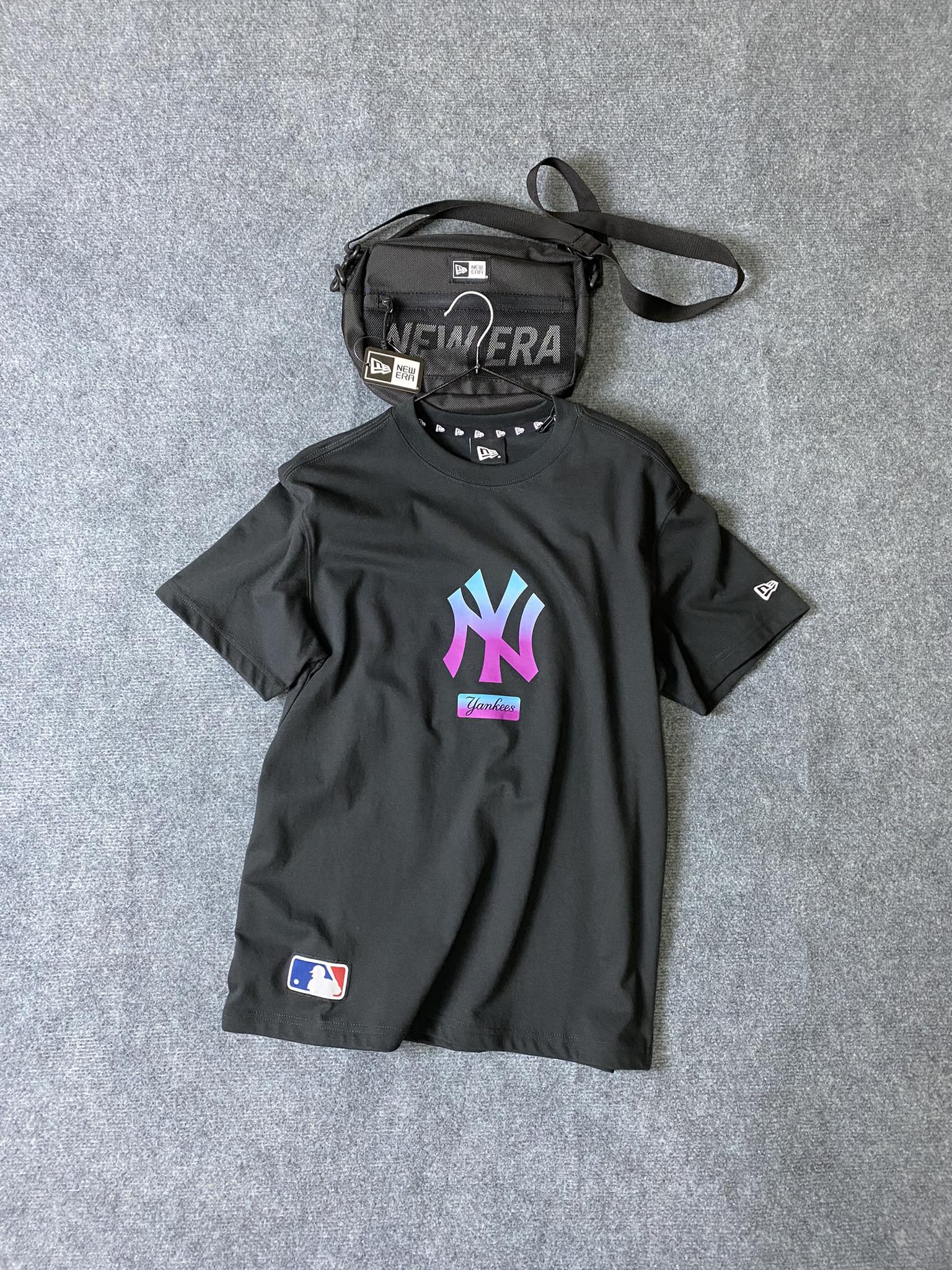 Áo Tshirts Chính Hãng - Áo Thun Nam Nữ Newera NY Black 13300061