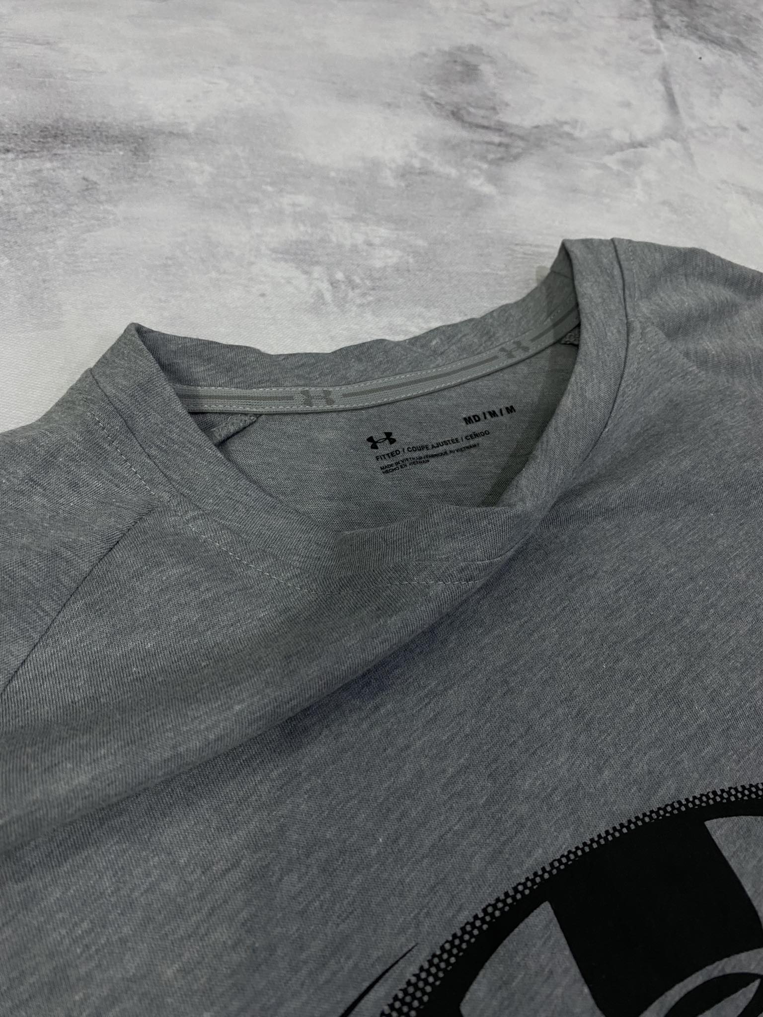 ÁO TSHIRTS CHÍNH HÃNG - Áo Thun Men’s T-Shirt Under Armour GL Xám - UND-01