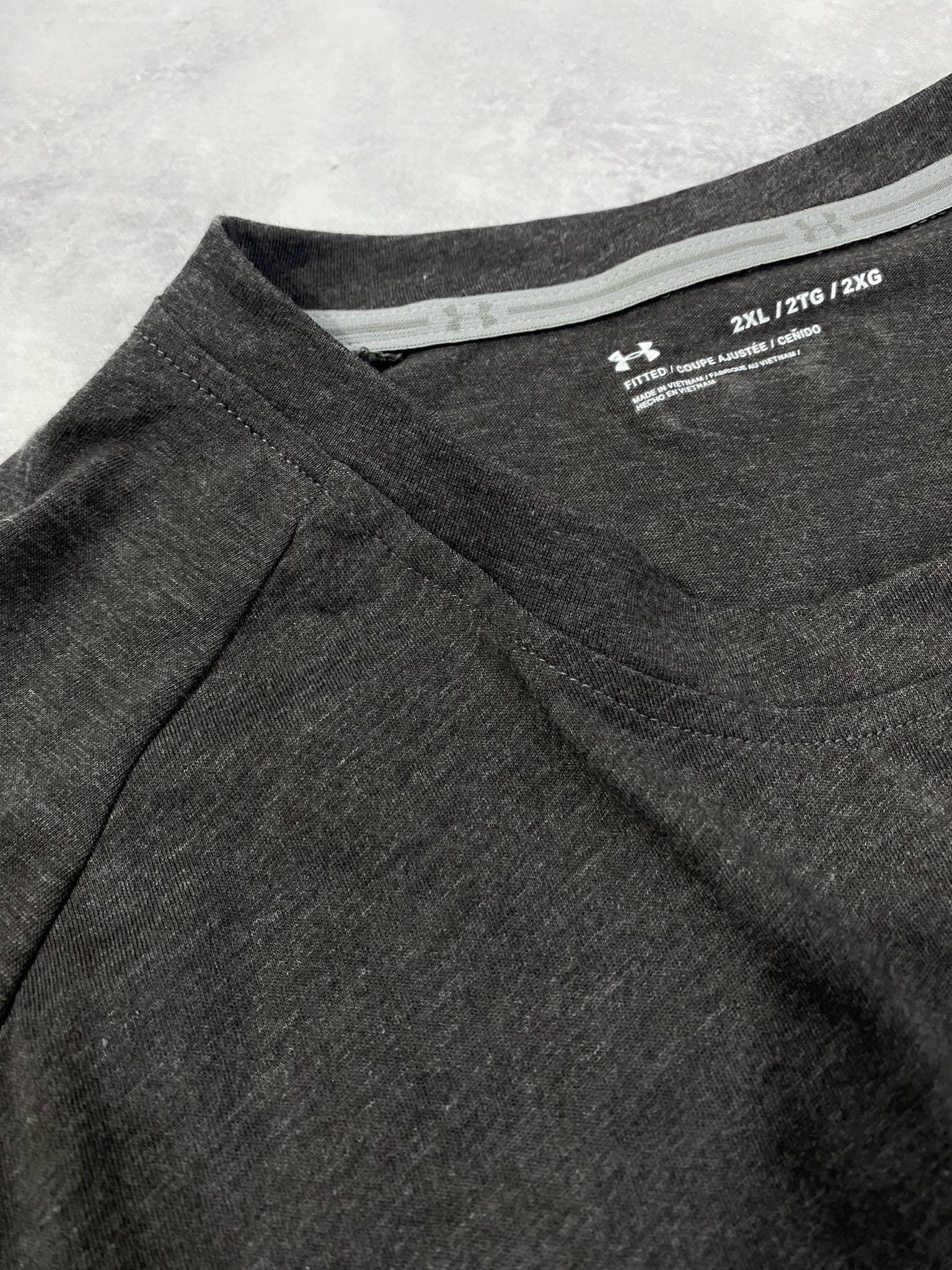 ÁO TSHIRTS CHÍNH HÃNG - Men’s T-Shirt Under Armour GL Grey - UND-07