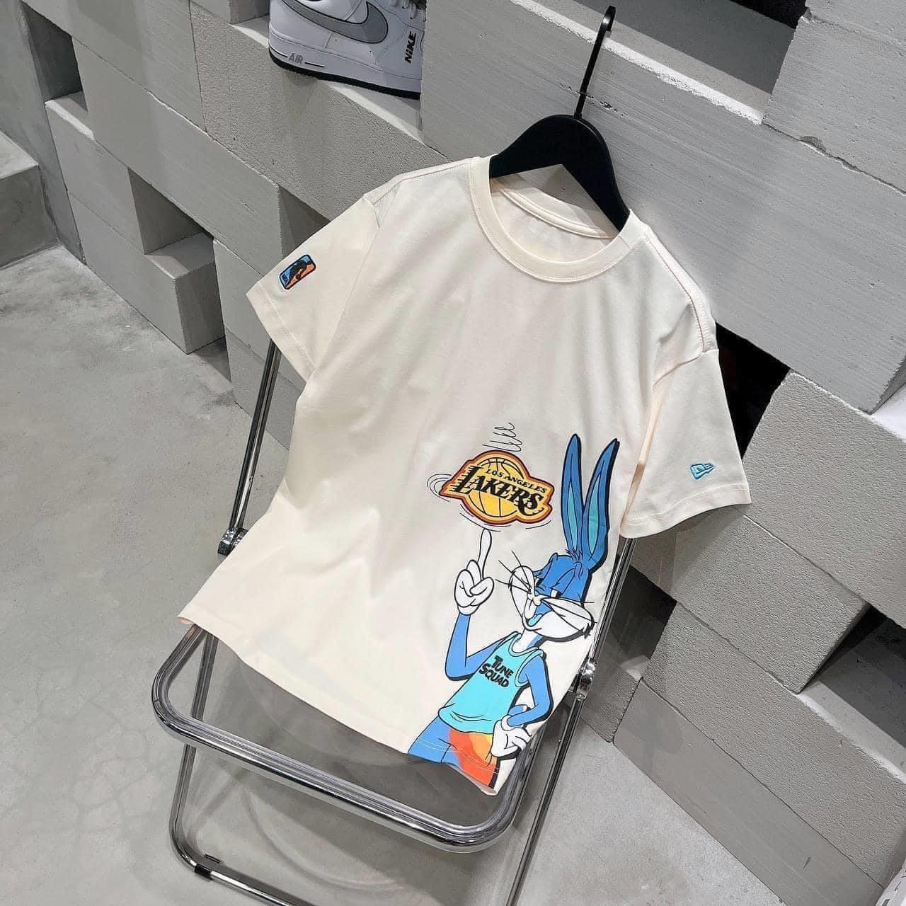 ÁO TSHIRTS CHÍNH HÃNG - Áo Thun Newera Space Jam 2 Dunk Bunny Cream  - 13053408