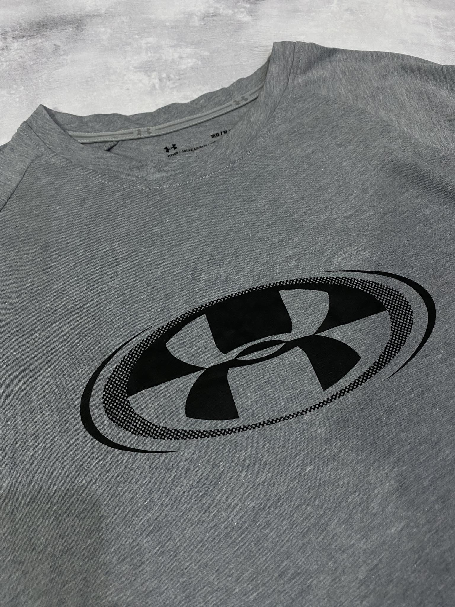 ÁO TSHIRTS CHÍNH HÃNG - Áo Thun Men’s T-Shirt Under Armour GL Xám - UND-01