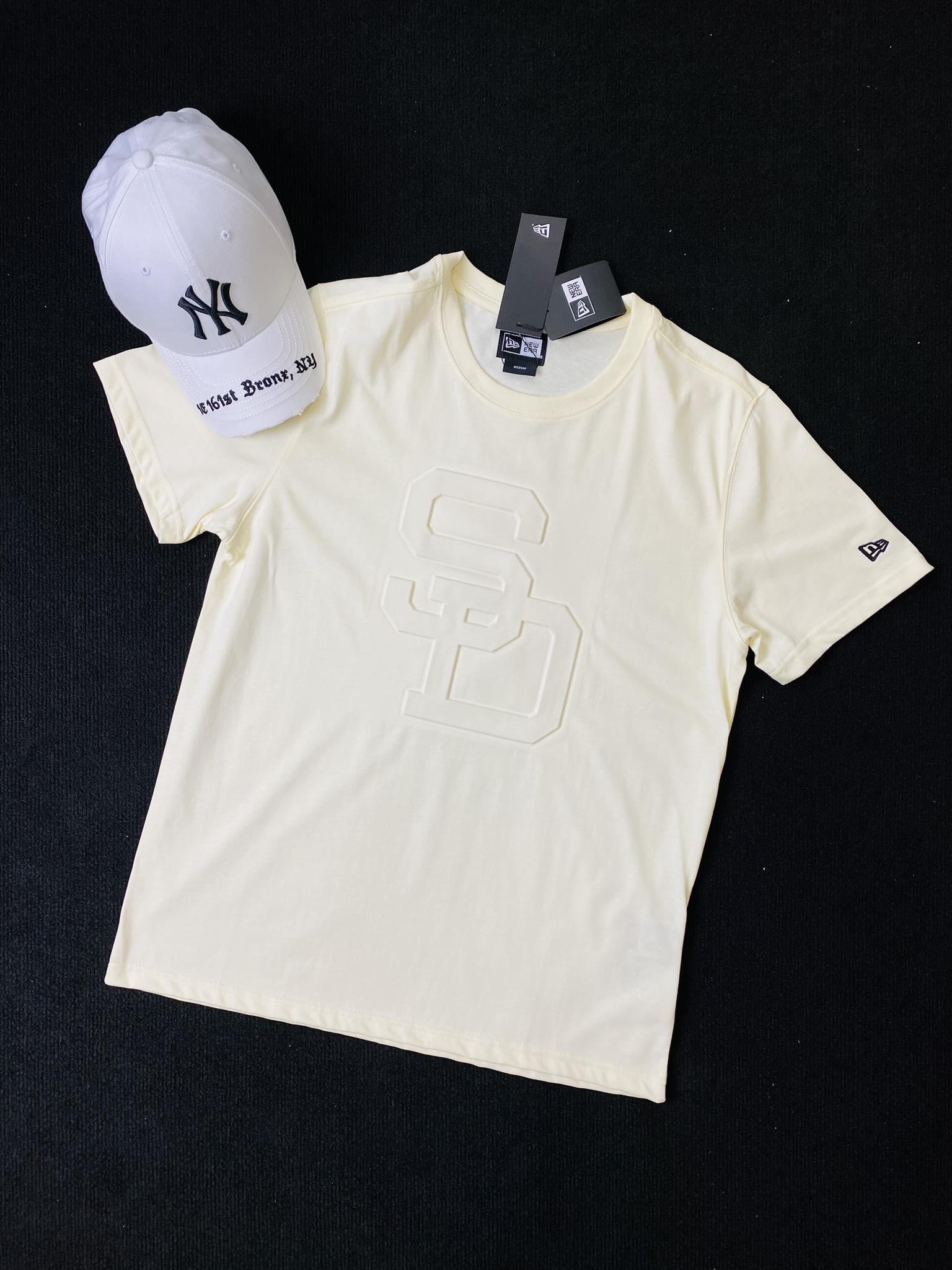 ÁO TSHIRTS CHÍNH HÃNG - New Era 3D SD Cream White - 14187348