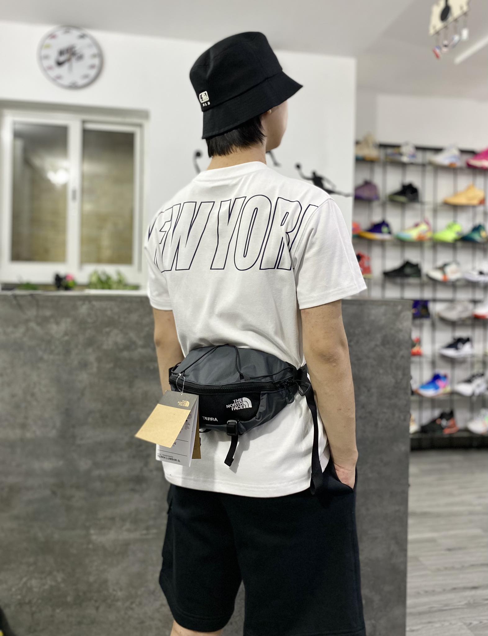 Phụ Kiện Chính Hãng - Túi Chéo Nam/Nữ The North Face Logo Cross Bag Grey/Black - NN2PP5323