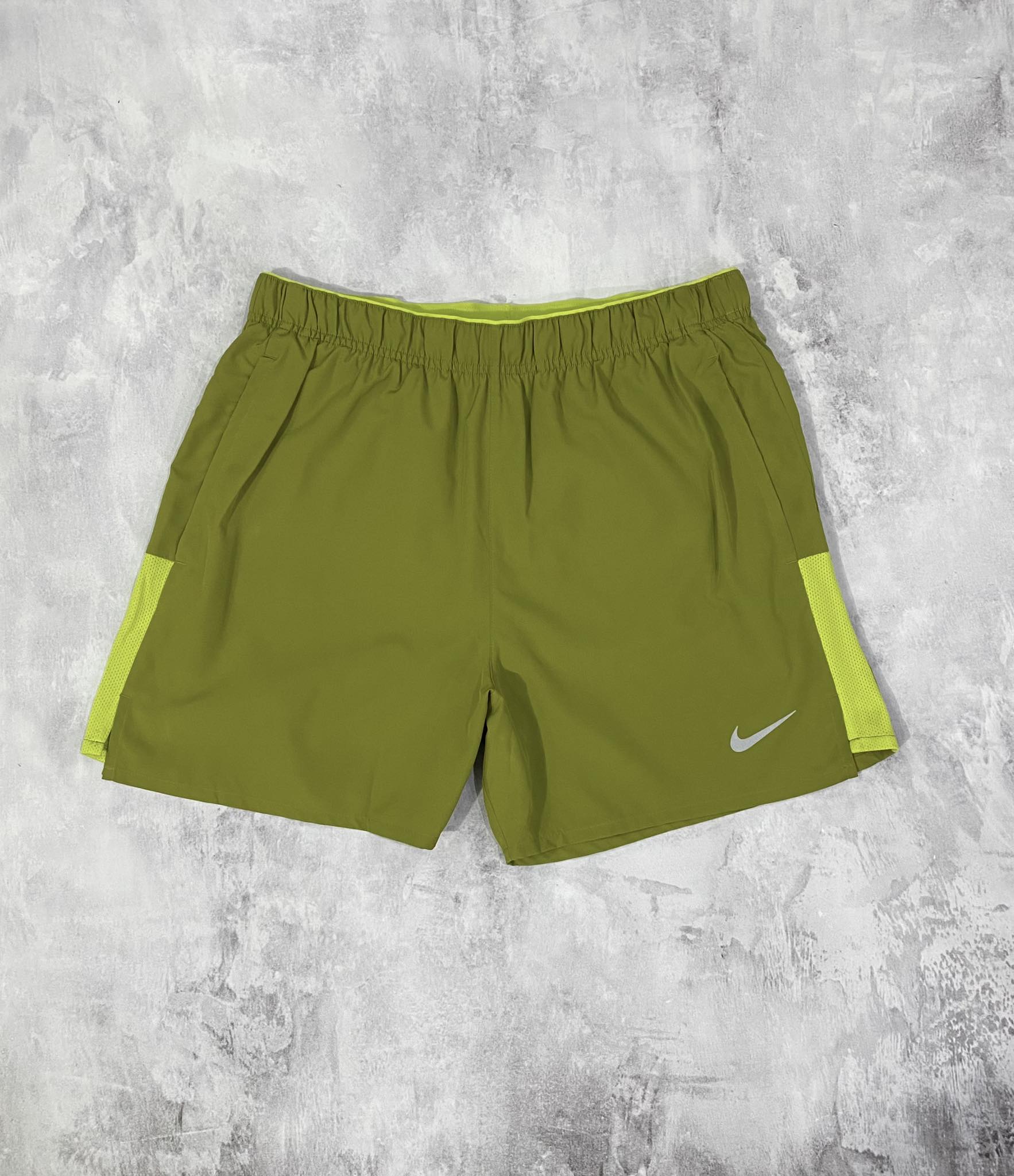 Quần Shorts Chính Hãng - Nike Dri-FIT Kèm Boxer Men's Sport '' Yellow'' - AN2123-011