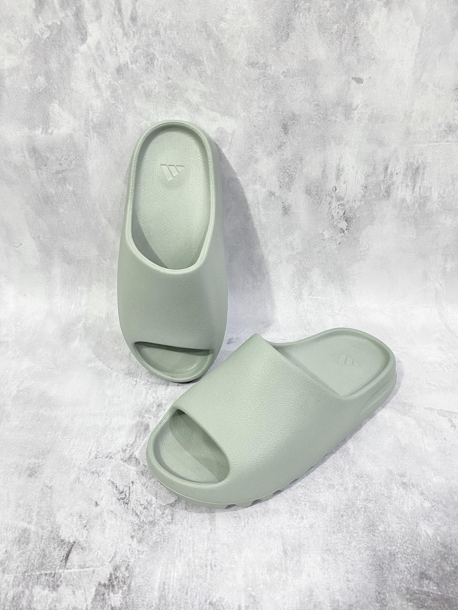 DÉP CHÍNH HÃNG - Adidas Yeezy Slide 