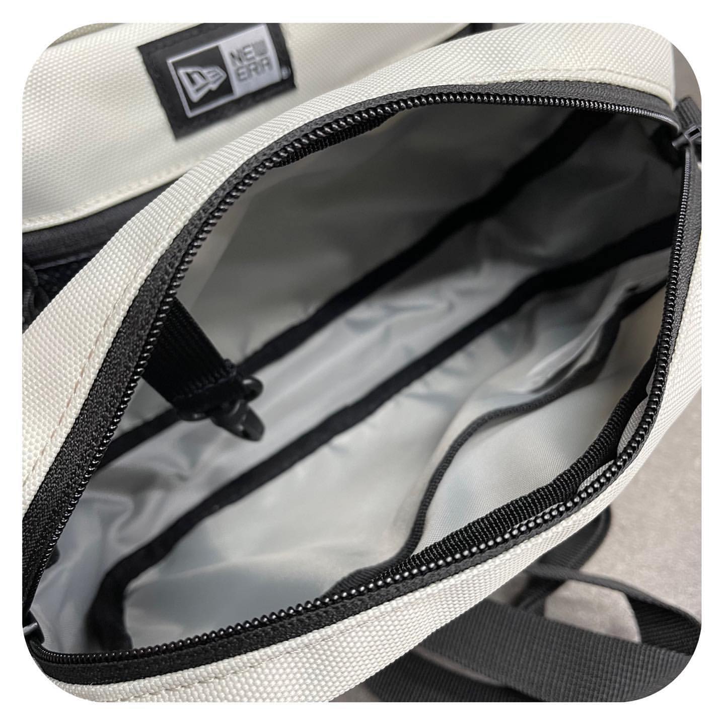 Phụ Kiện Chính Hãng - Túi Chéo New Era  Shoulder Pouch Bag Large, 2L - 12325636