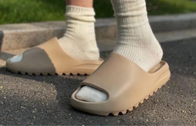 Dép Chính Hãng - Adidas Yeezy Slide Nude Pure - GW1934