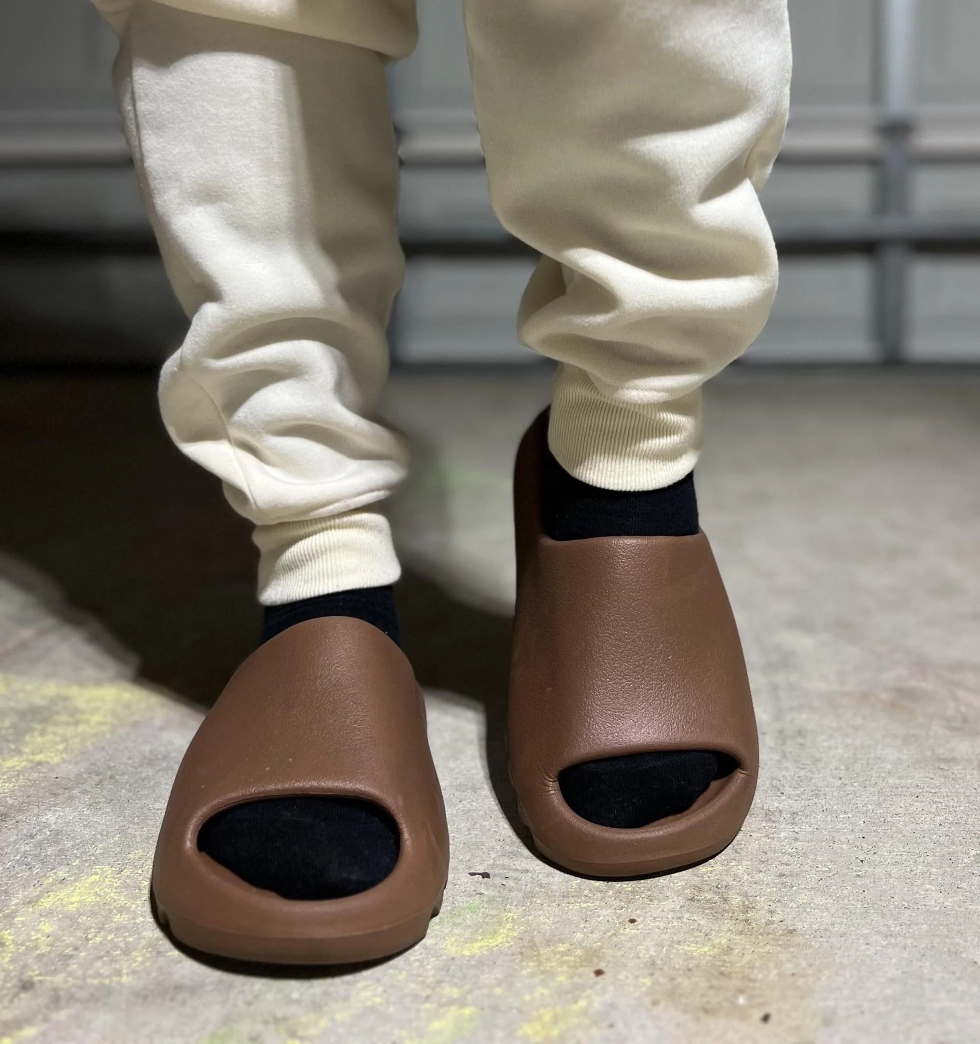 Dép Chính Hãng - Adidas Yeezy Slide 