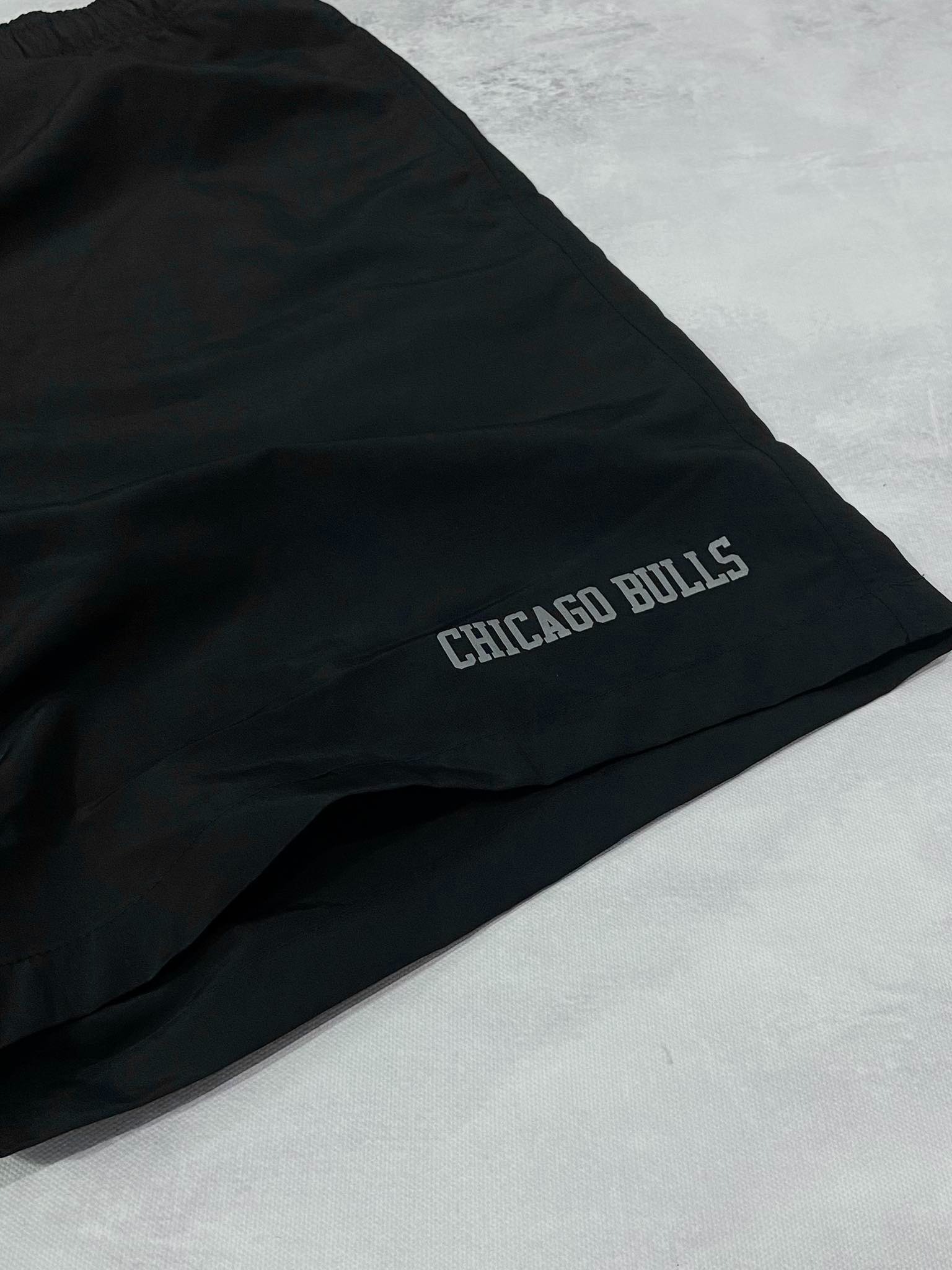 Quần Short Chính Hãng - NBA Chicago Bulls 'Black' - N232Z4033P-19