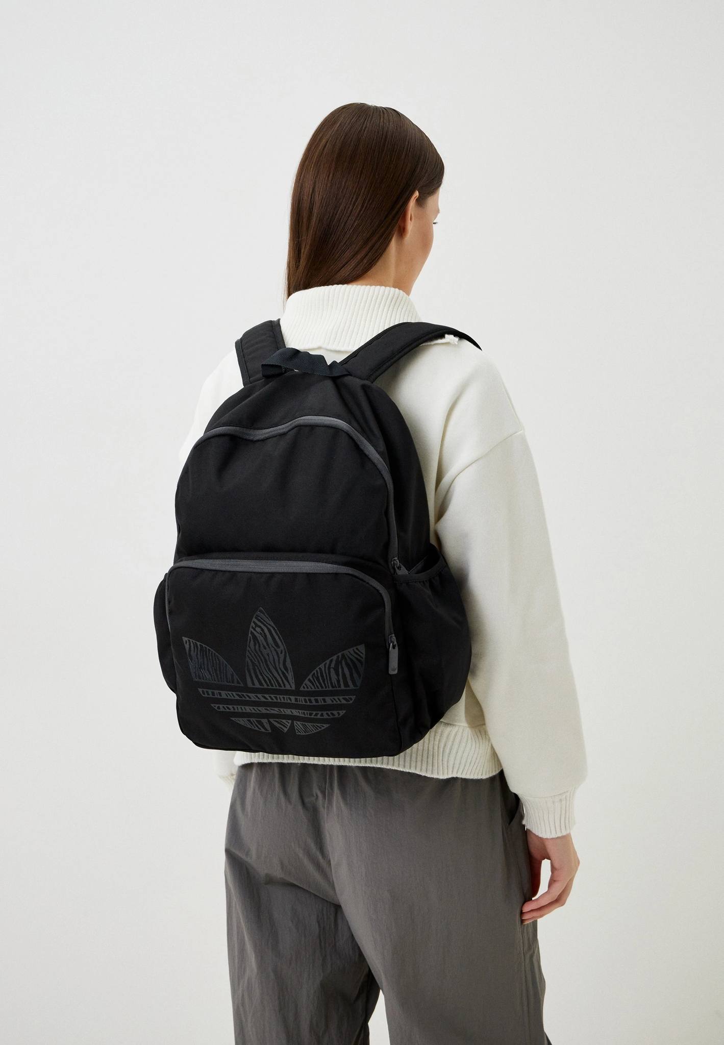 PHỤ KIỆN CHÍNH HÃNG - Balo Adidas Originals Animal Classic Backpack - II3354