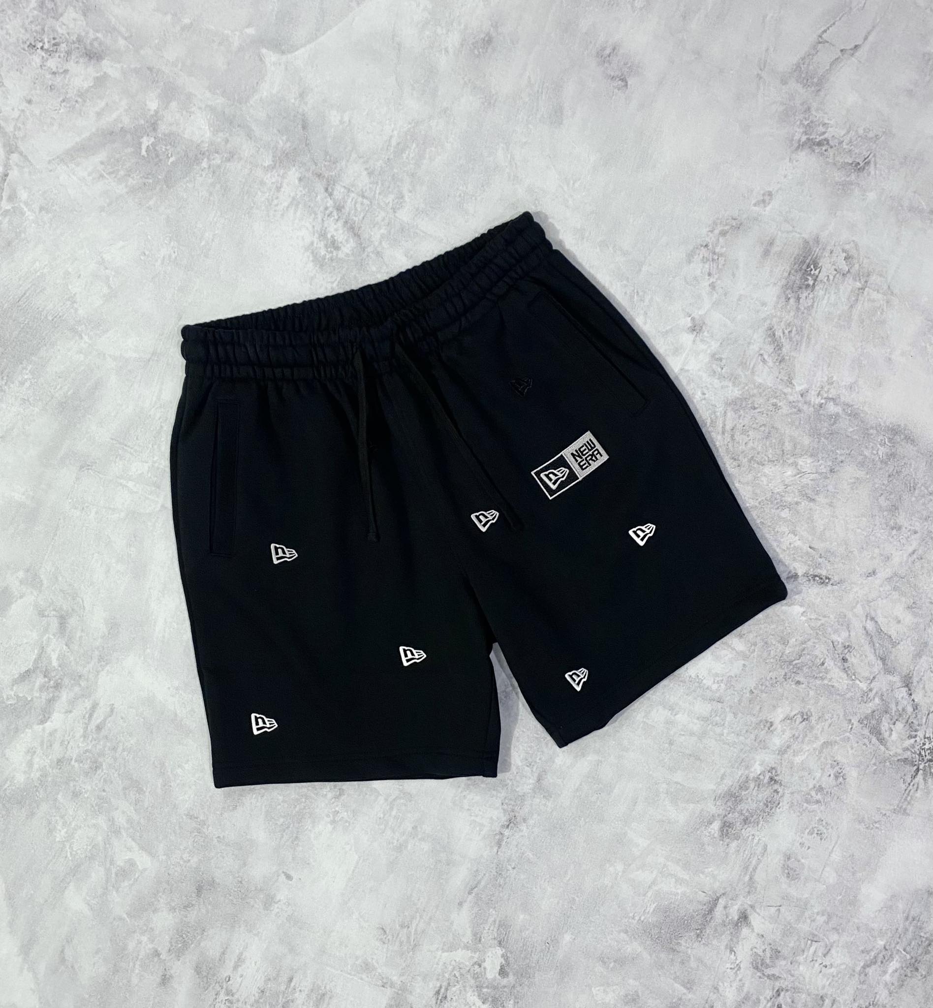 QUẦN SHORTS CHÍNH HÃNG - Quần Short Nam Newera logo NY New York Yankees Black - 13578908