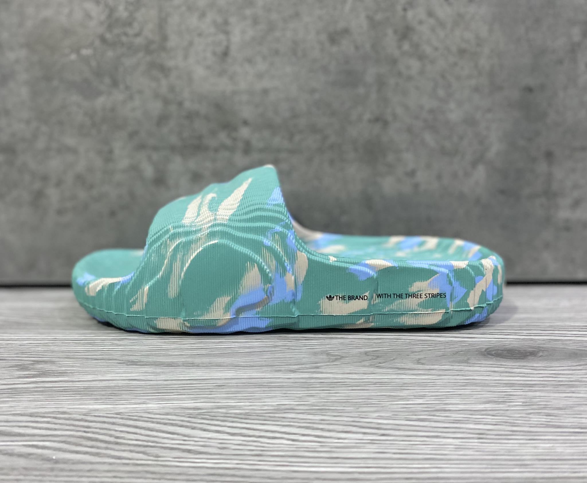 Dép Chính Hãng - Adidas Adilette 22 ''Xanh Lá Vẩy Sơn''  - IF3660