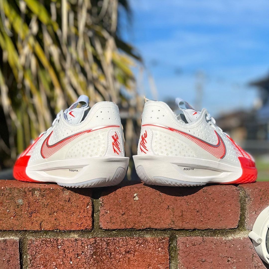 GIÀY BÓNG RỔ CHÍNH HÃNG - NIKE GT CUT 3 EP SUMMIT WHITE PICANTE RED - DV2918-101