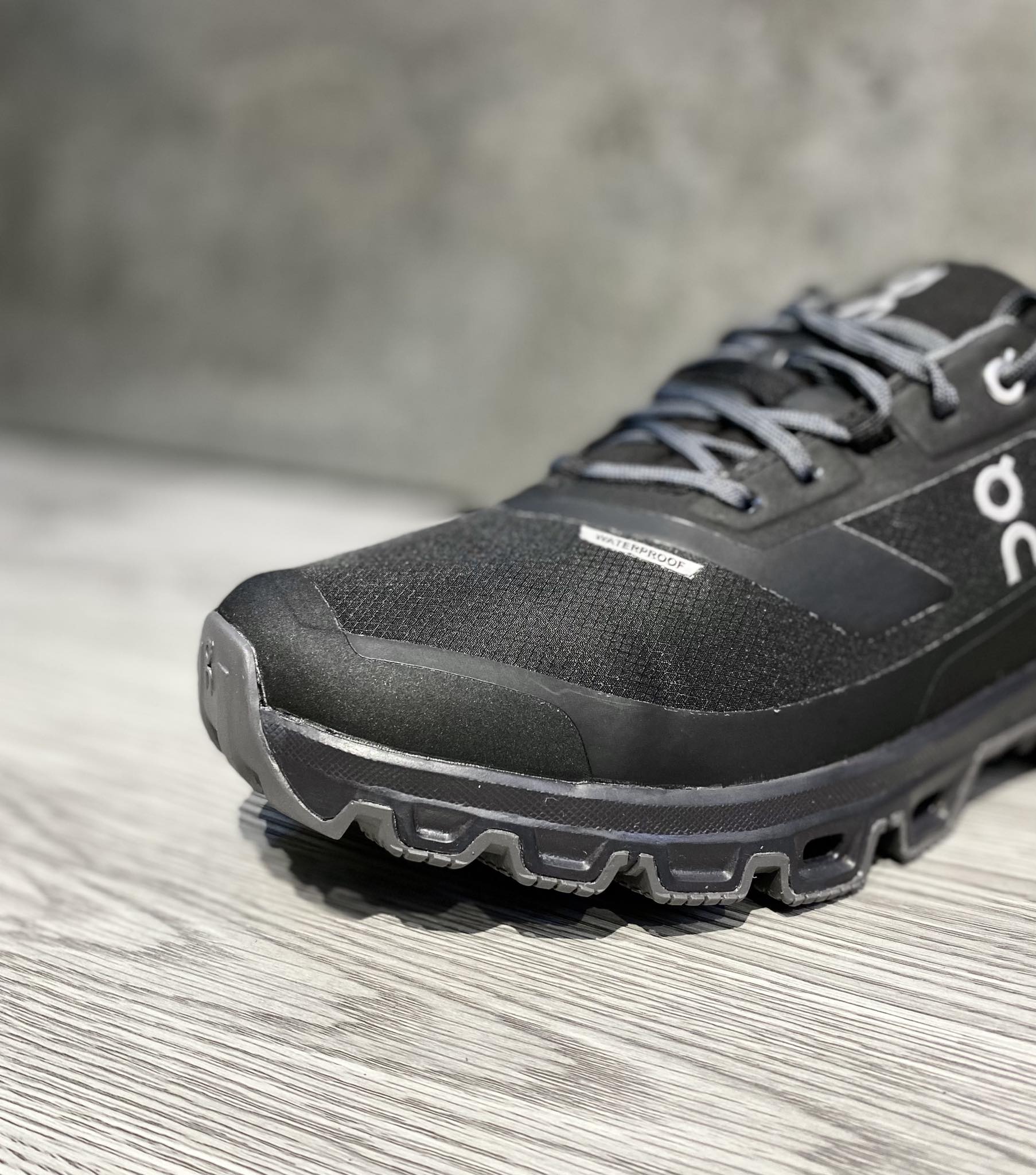 Giày Casual Chính Hãng - On Cloudventure Waterproof 3.0 Running 'Black' - 32.99253