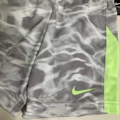 Quần Trẻ Em - Nike Neon Sleeveless Top - QST-04