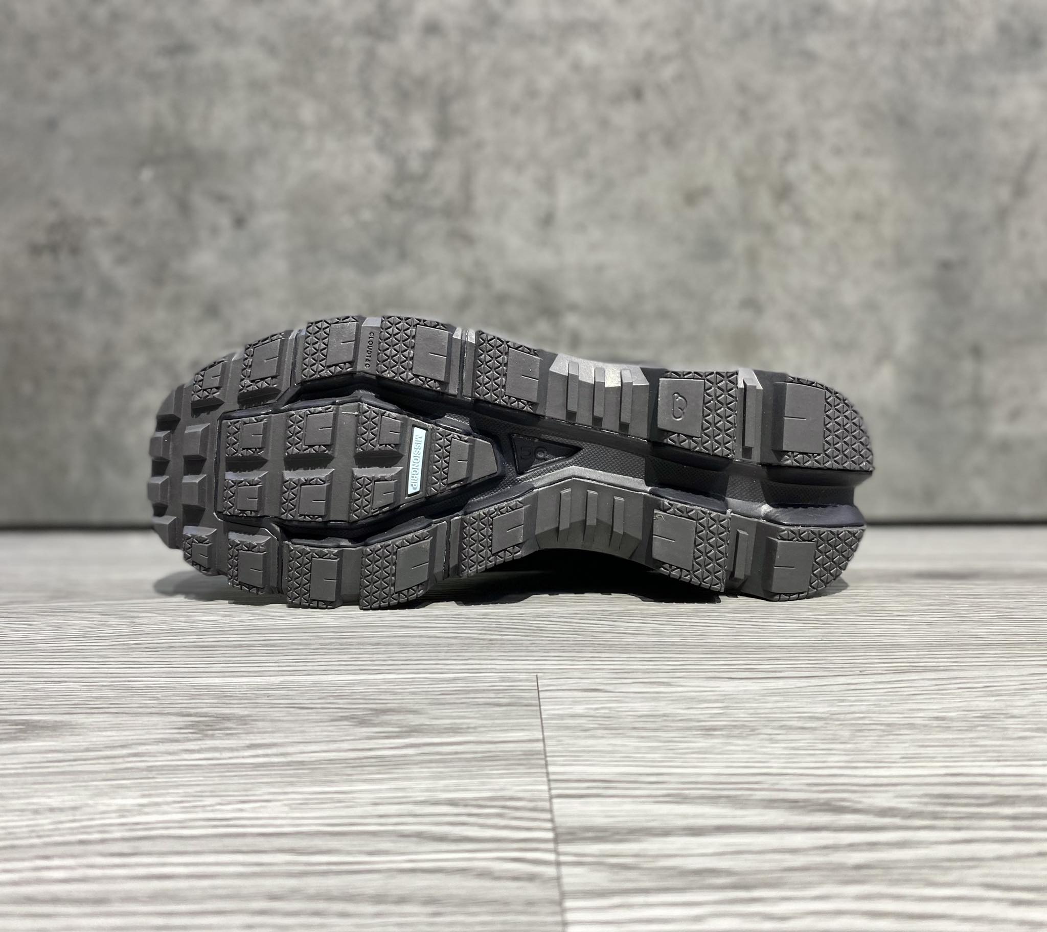 Giày Casual Chính Hãng - On Cloudventure Waterproof 3.0 Running 'Black' - 32.99253