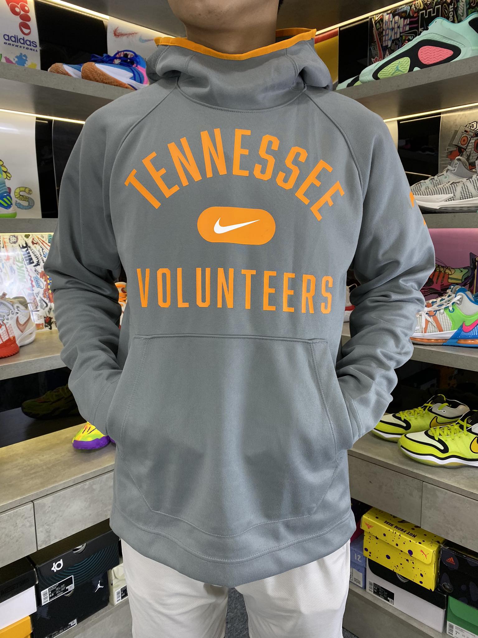 Áo Hoodie Chính Hãng - Nike Men's Tennessee Volunteers Basketball 