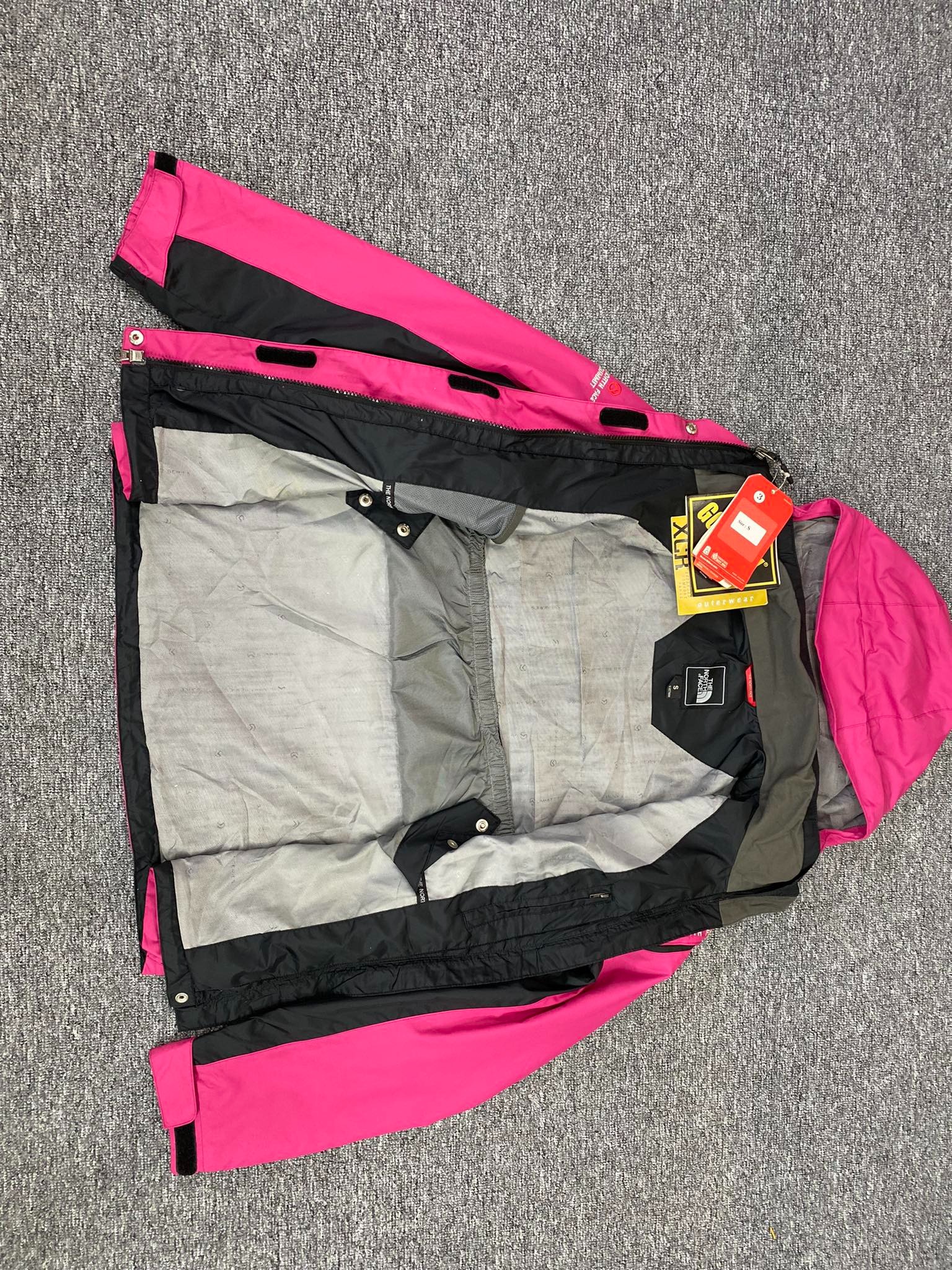 Áo Khoác Chính Hãng - The North Face Gore - Tex Hồng Đậm Logo Xám - AKTNF-02