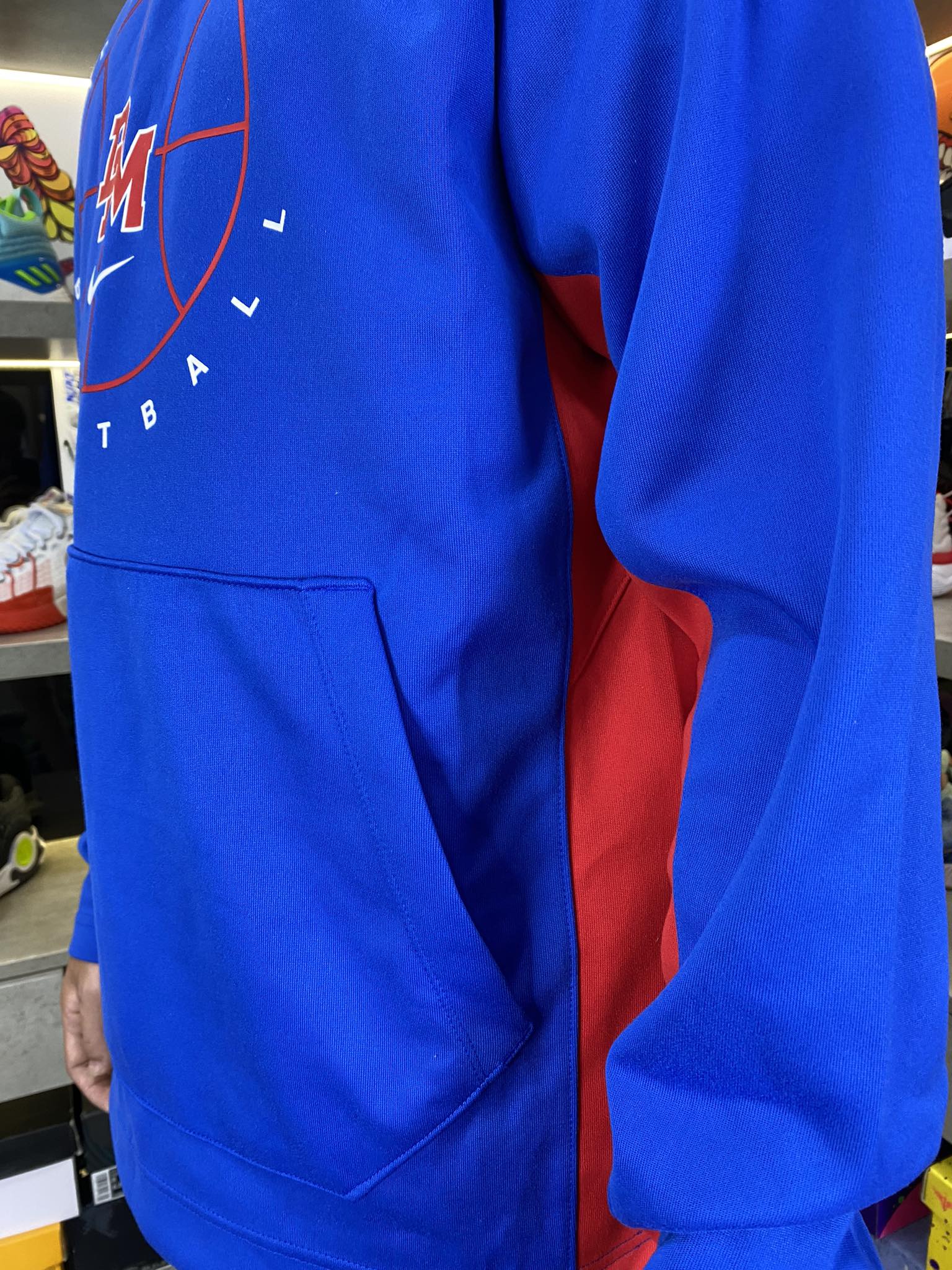 Áo Hoodie Chính Hãng - Nike No Text Logo Basketball EM Kẻ Đỏ 