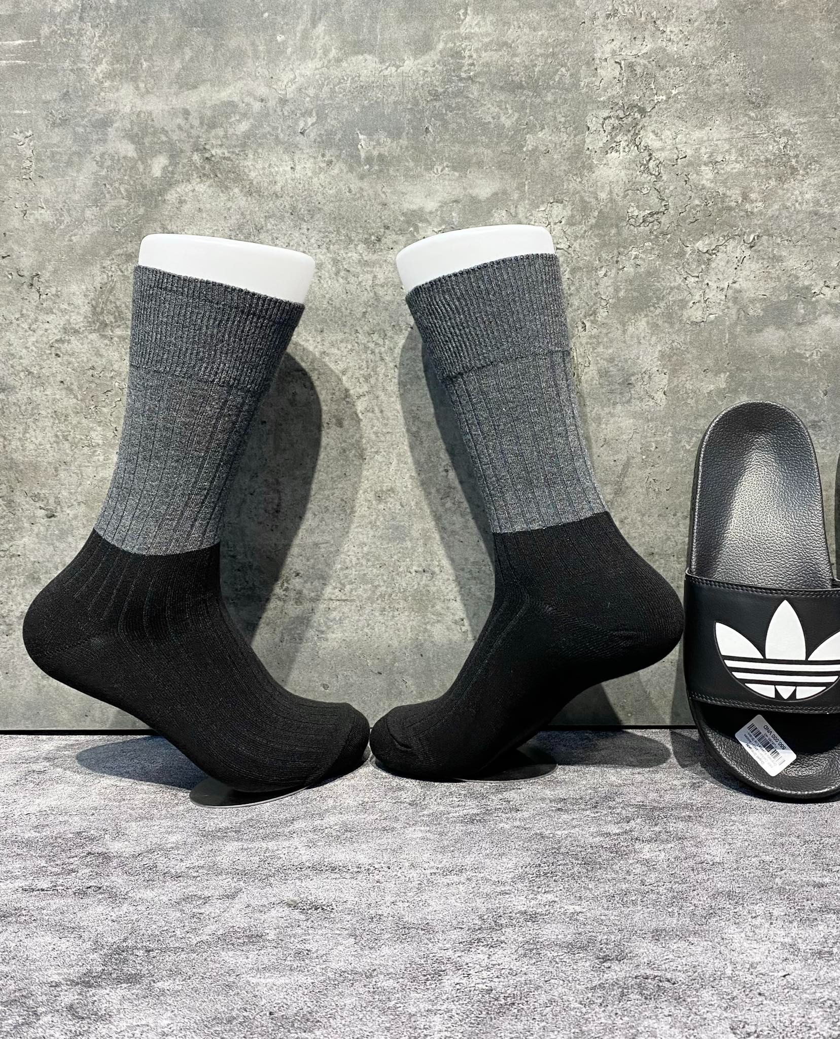 Phụ Kiện Chính Hãng - Tất Uniqlo Heattech Color Block Socks 'Xám Đen' (5 đôi/pack ) - TUQ-006