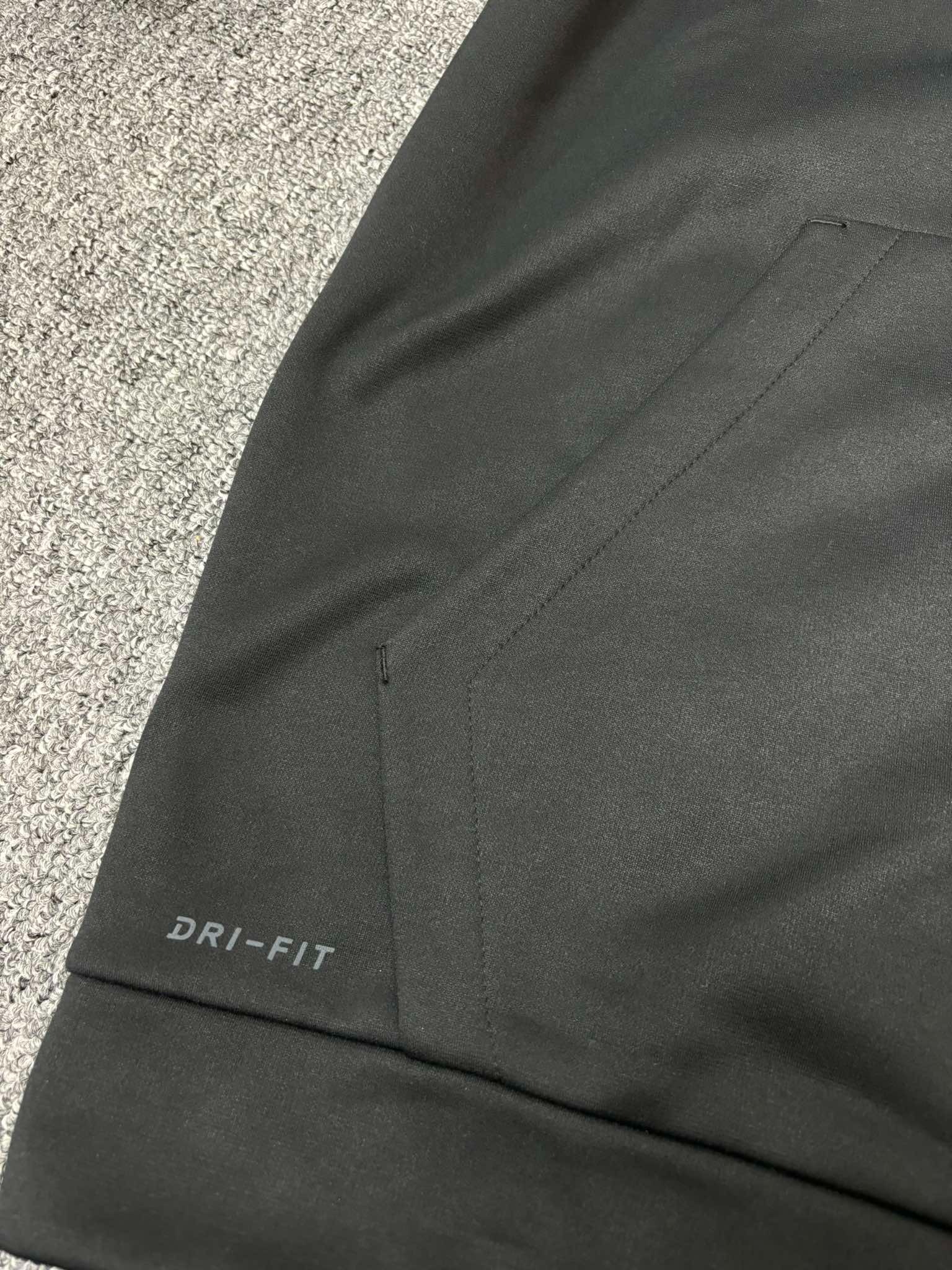 Áo Hoodie Chính Hãng - Nike Fleece Hoodie 'Black' - AQ8992-010