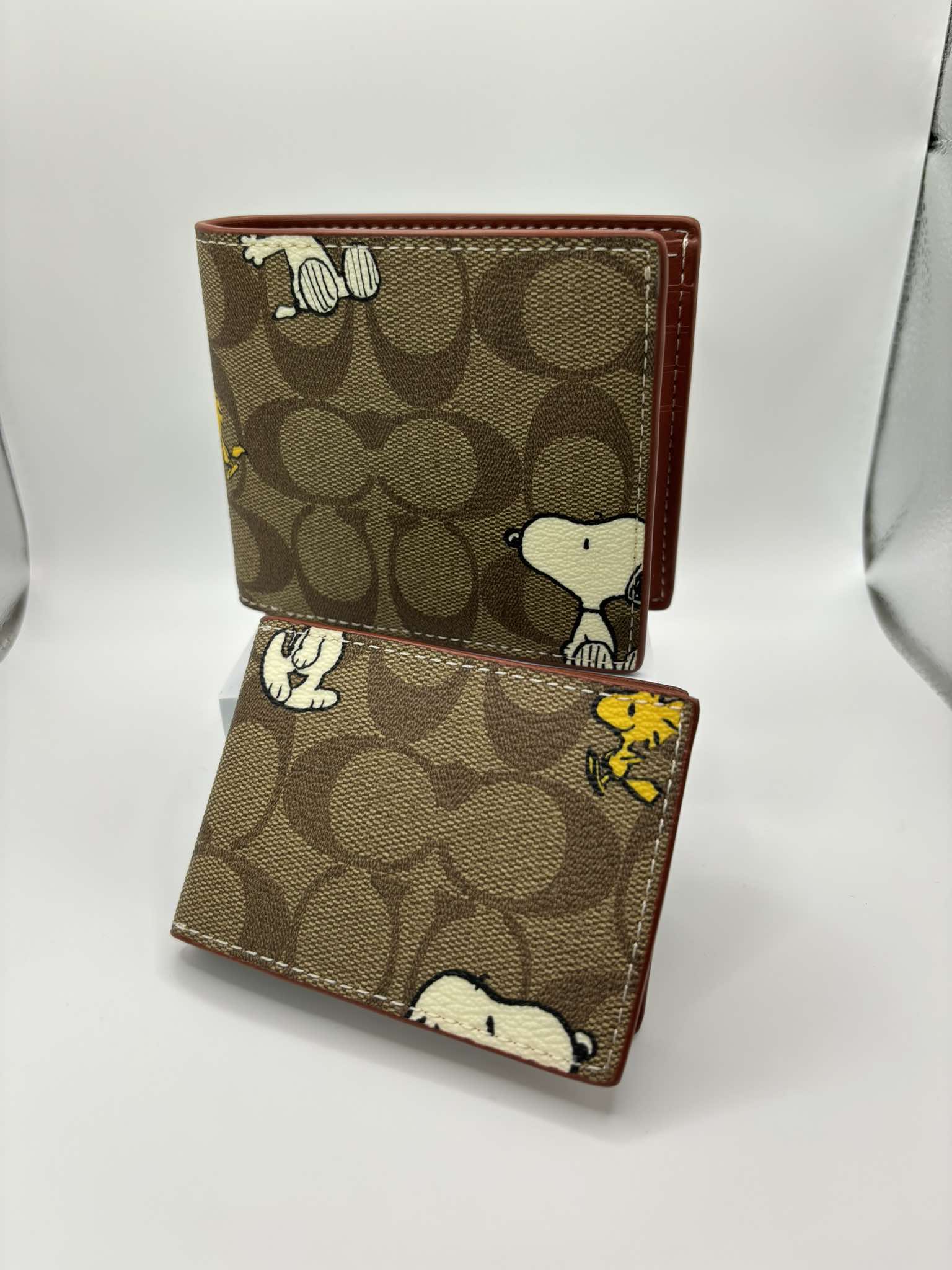 Phụ Kiện Chính Hãng - Sét Ví & Card Holder Coach 2in1 Dog Peanuts ' - VC27