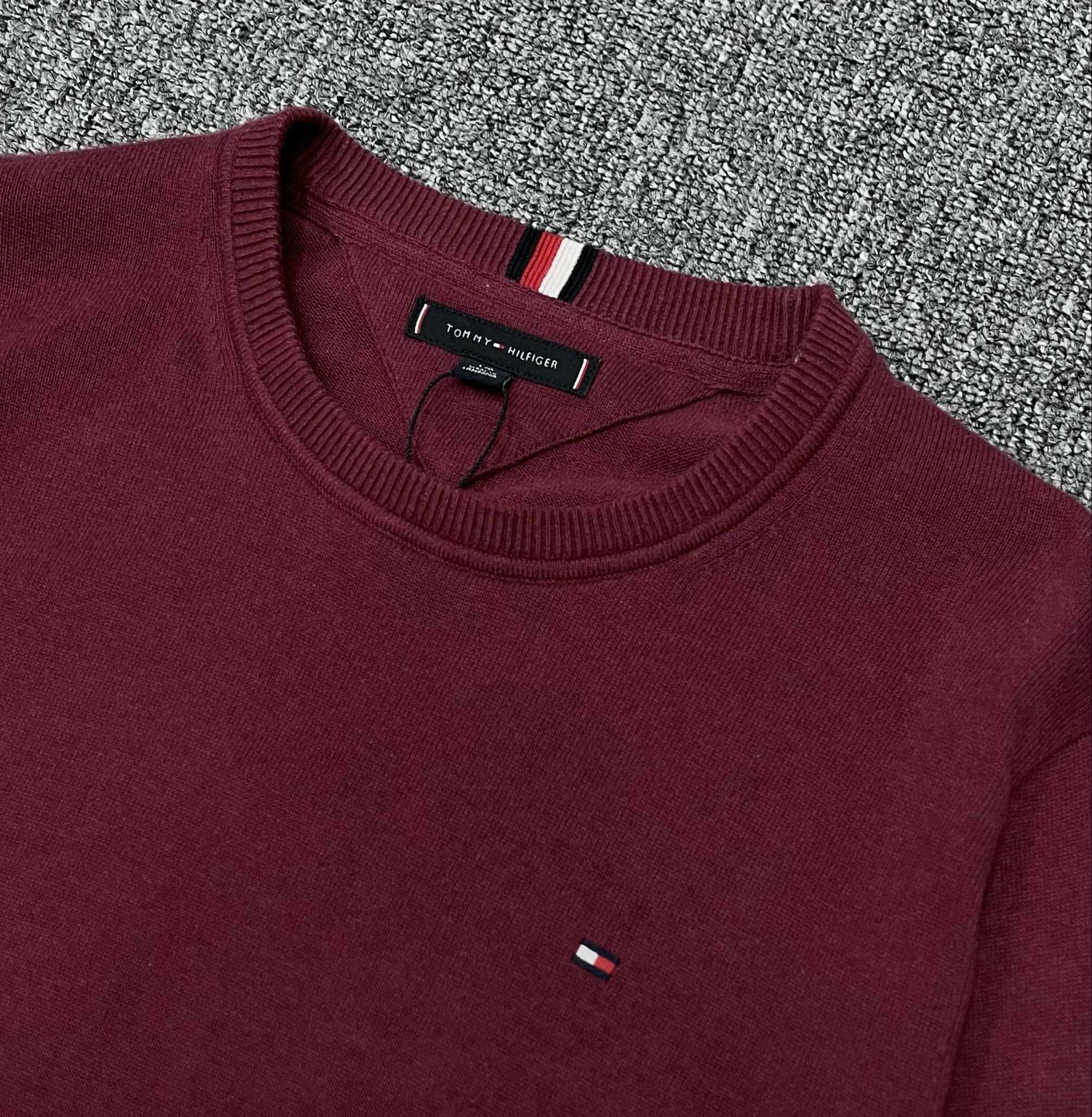 Áo Sweater Chính Hãng - Áo Len Tommy Hilfiger 'Đỏ Đô' - 78J8320-643