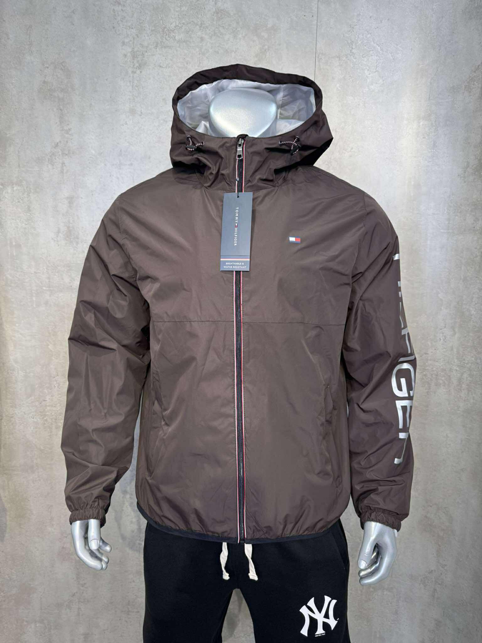 Áo Khoác Chính Hãng - Tommy Hilfiger Zipper Nylon Jacket 