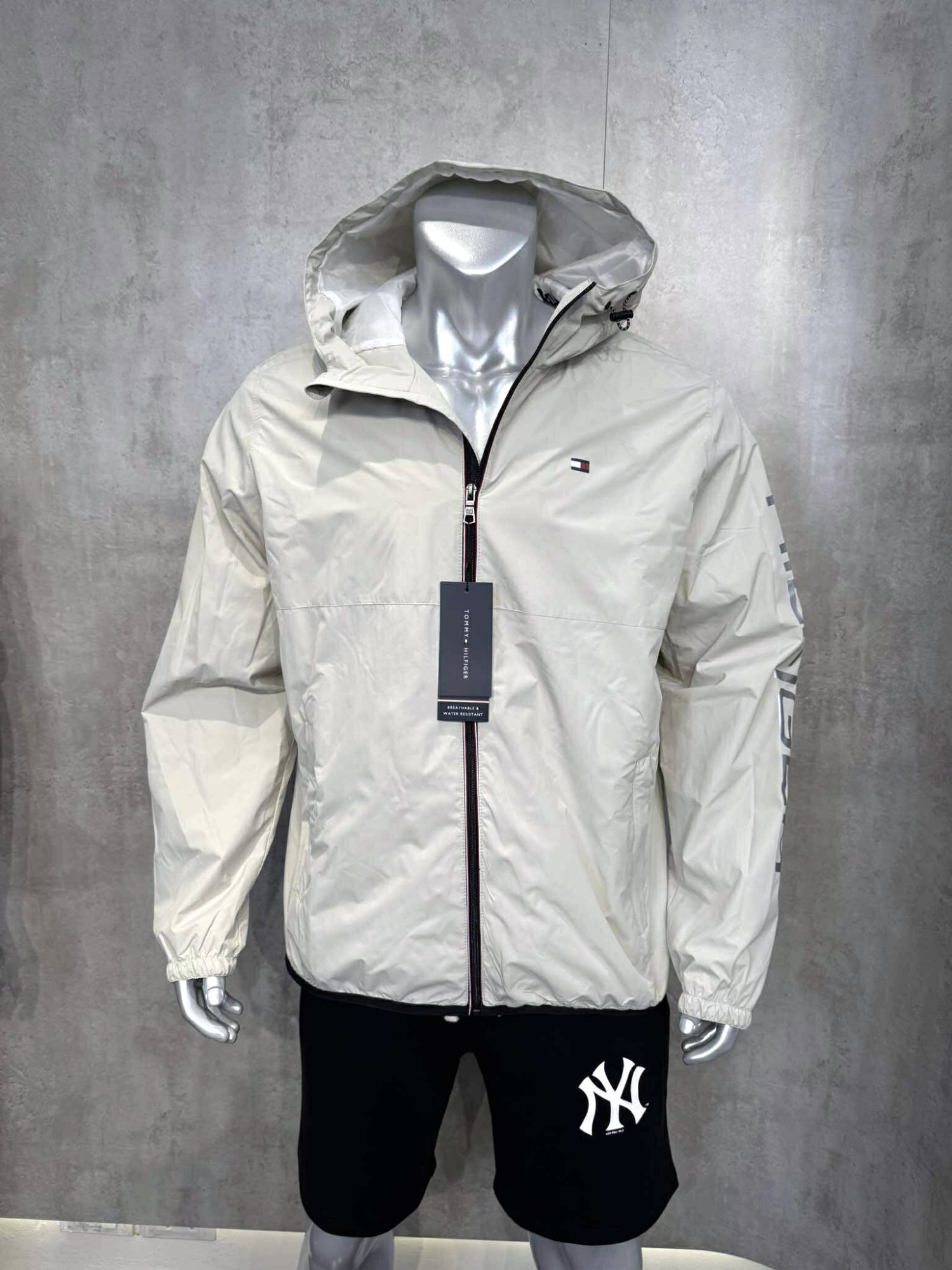 Áo Khoác Chính Hãng - Tommy Hilfiger Zipper Nylon Jacket 