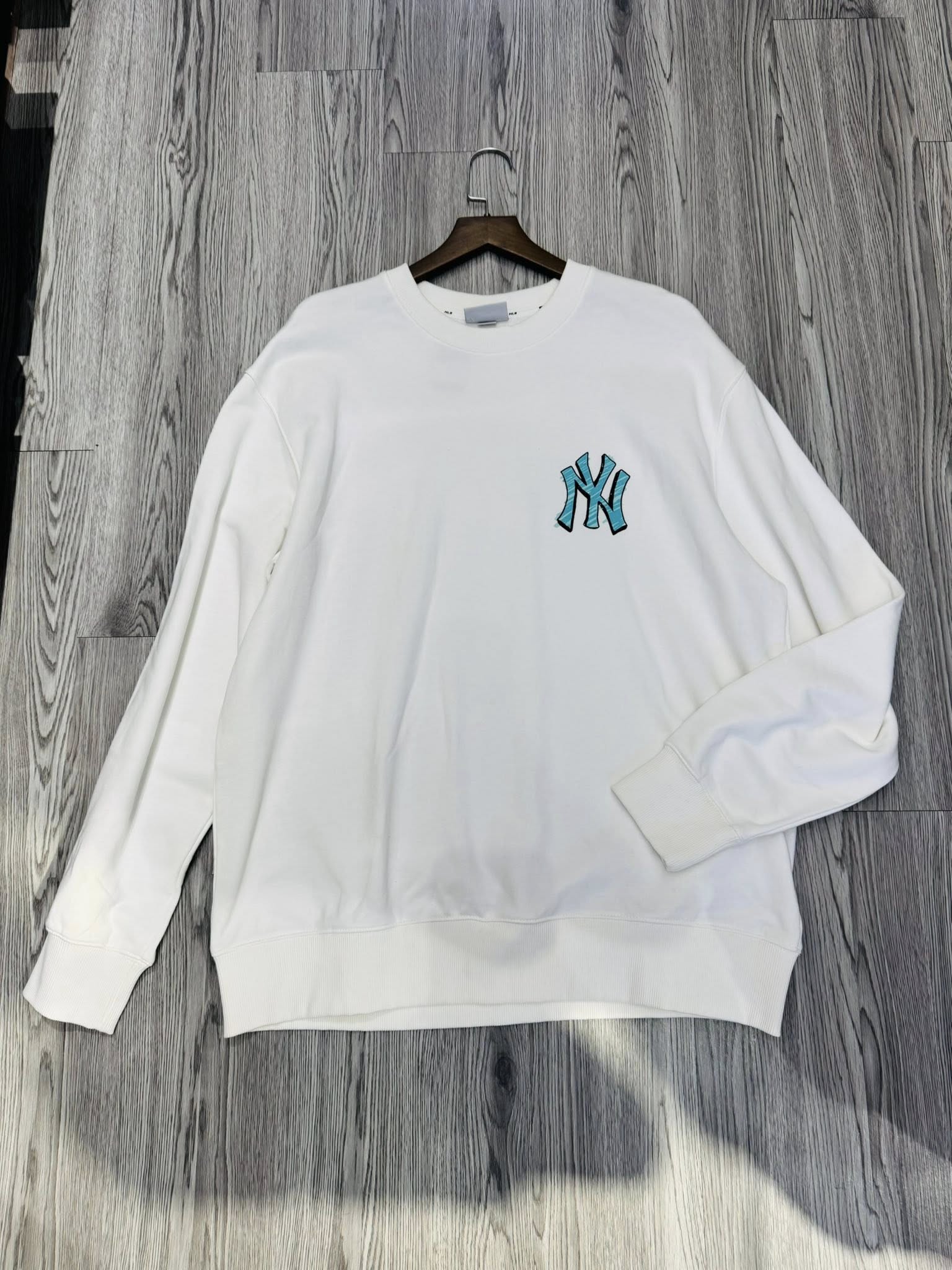 Áo Sweater Chính Hãng - MLB Unisex Street Style Logo - 3AMTB0121-50WHS