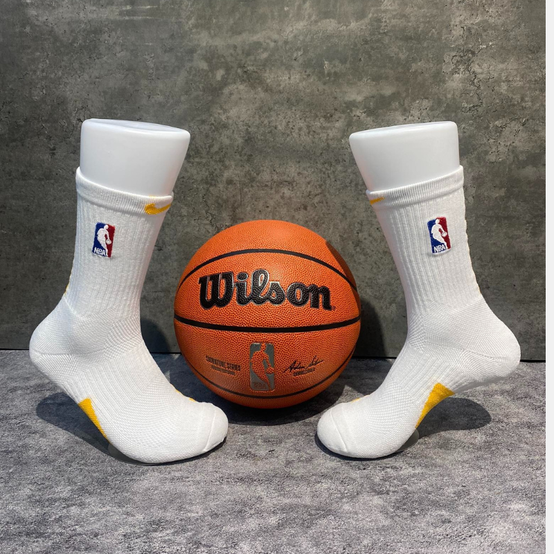 Phụ Kiện Chính Hãng - Tất Bóng Rổ Nike Training NBA  Elite Crew 'Trắng/Vàng' (1 đôi) - SX7588-05